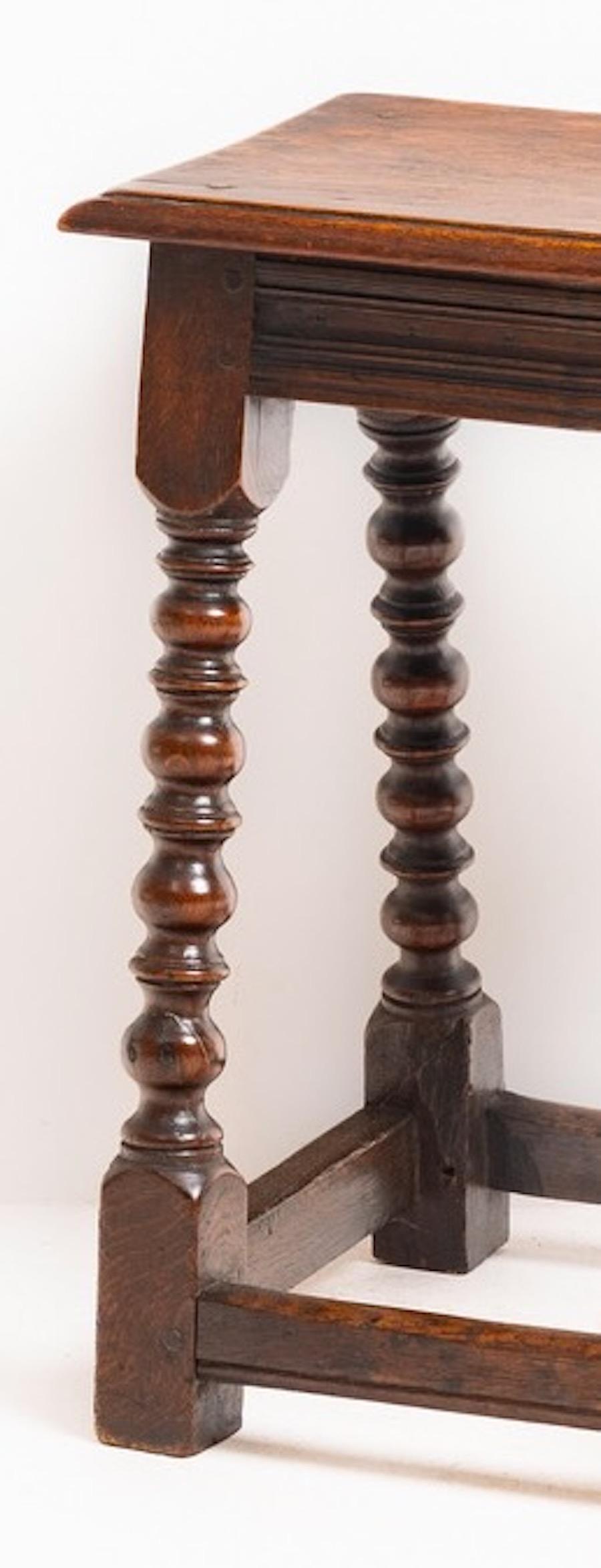 Ipswich Oak Joint Stool, England, 1920s In Good Condition In New York, NY