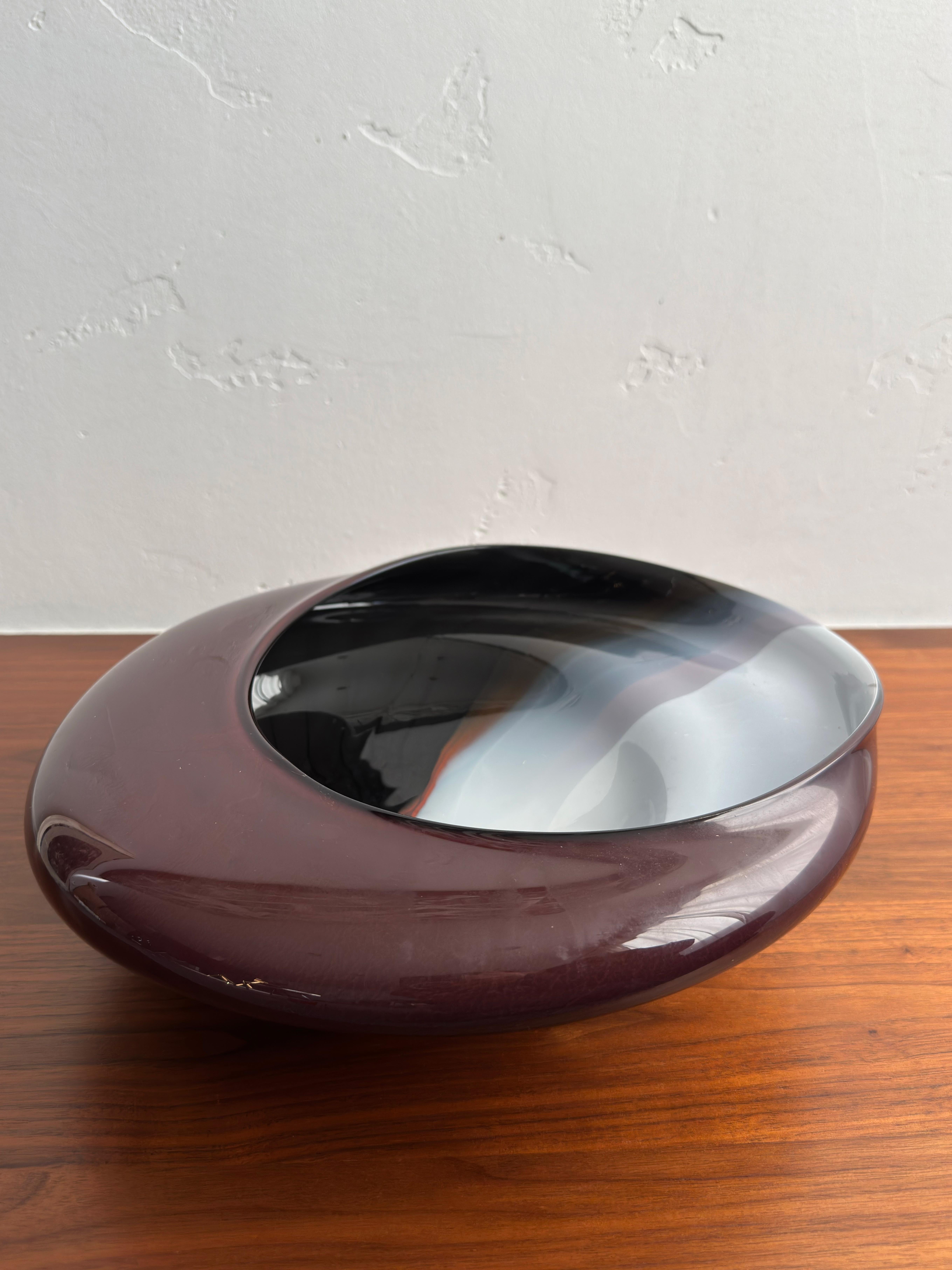 Elliptische Serie, mundgeblasene Glasskulptur von Ira Sapir im Angebot 1