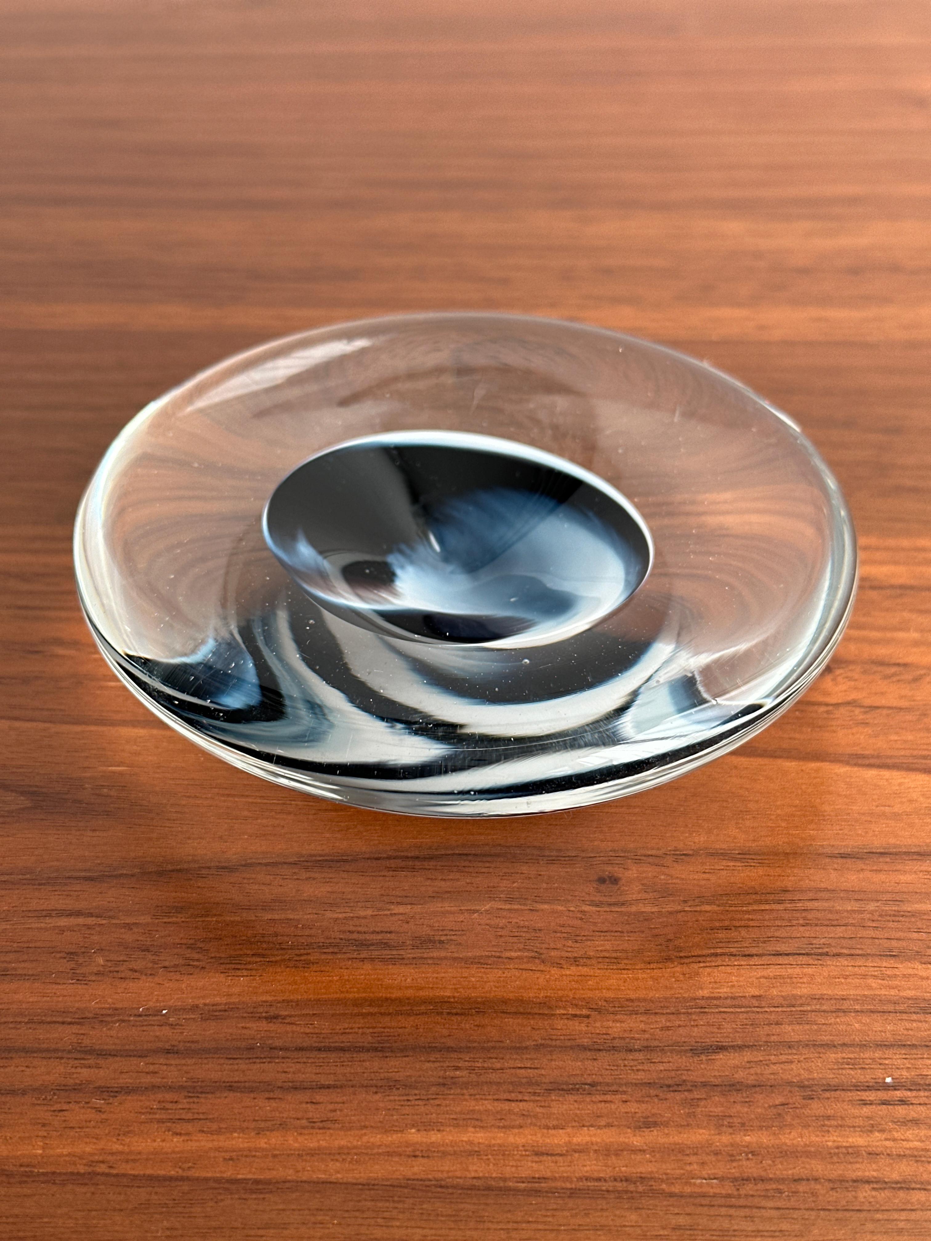 Glass Charger, Hand-Blown Glass Sculpture by Ira Sapir For Sale 2