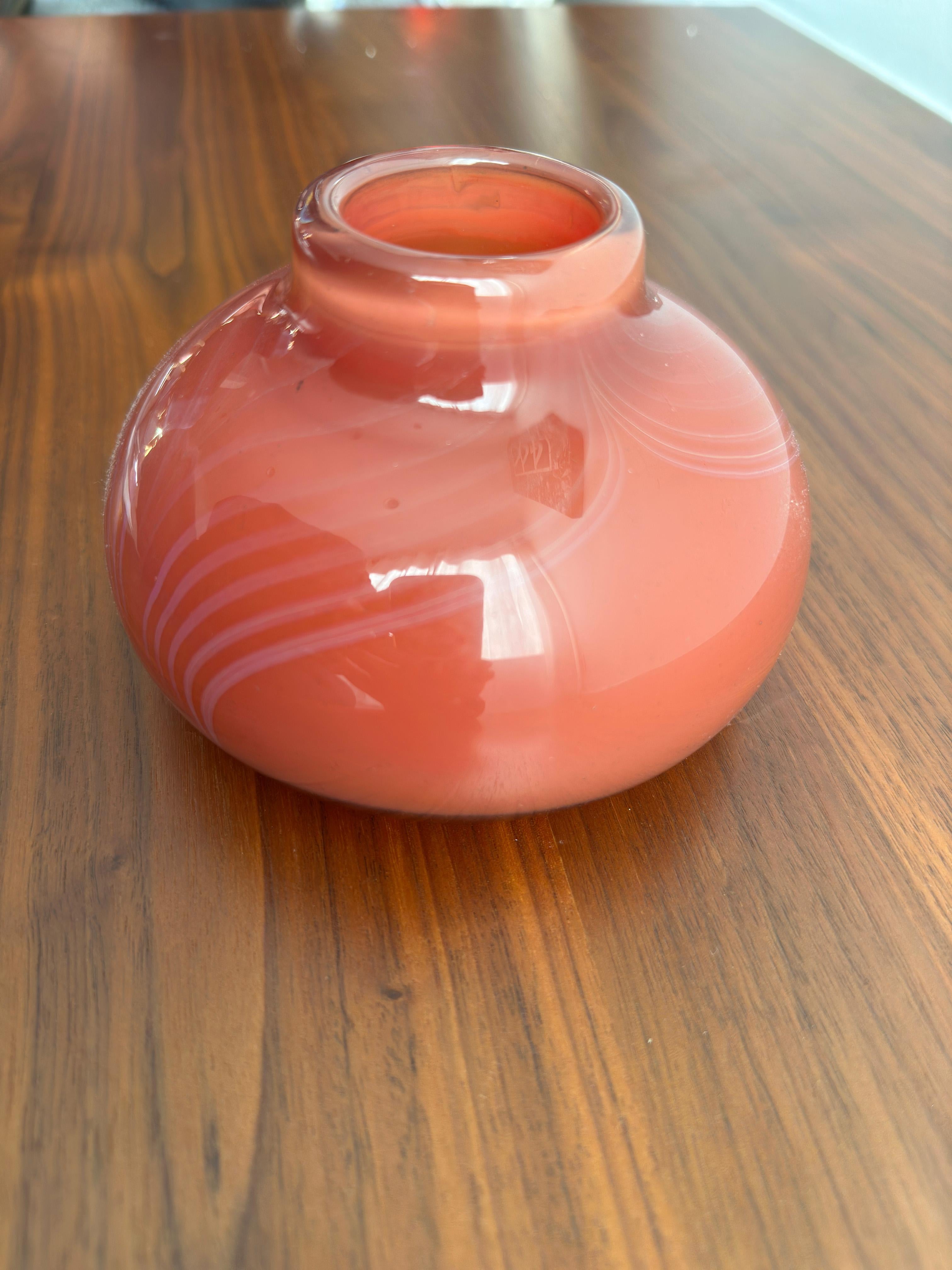 Orange Vase, Hand-Blown Glass Sculpture by Ira Sapir For Sale 2