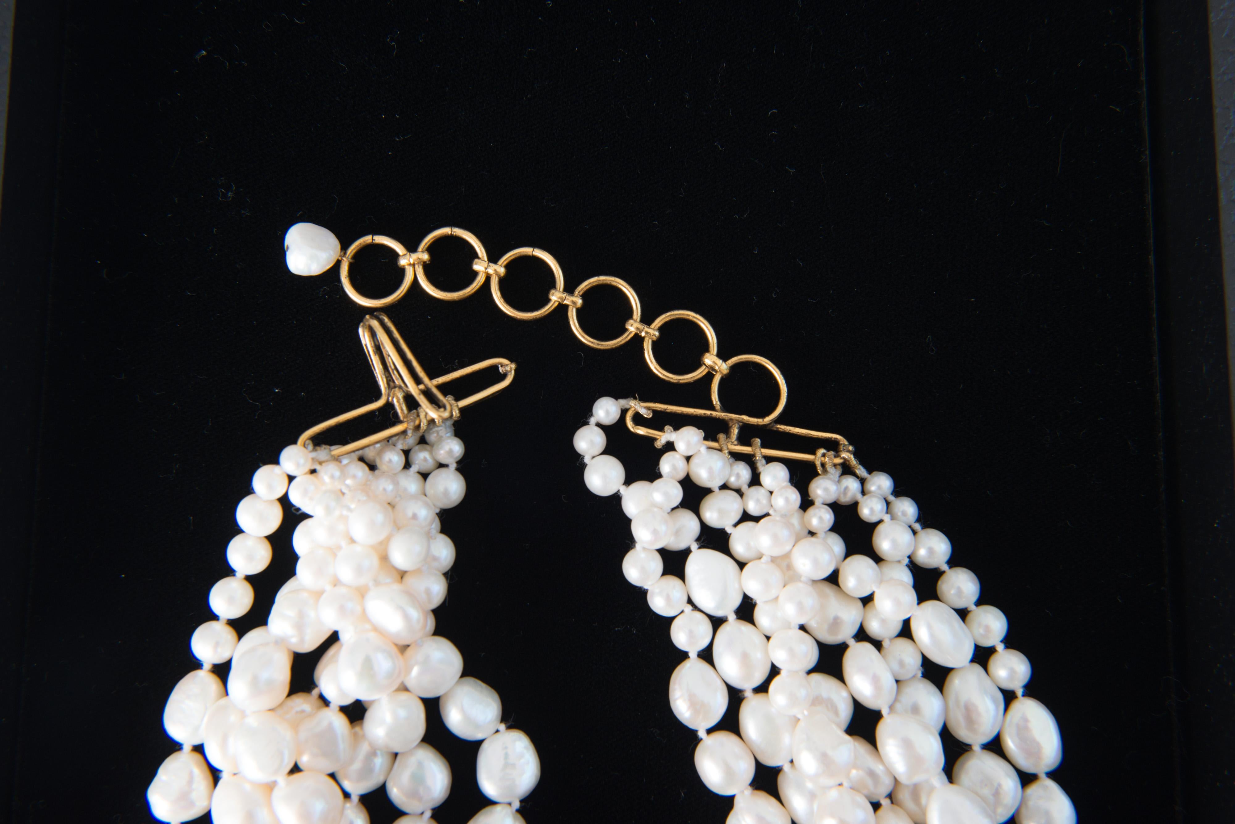 Women's Iradj Moini Emerald tone Gemstone Pearl Necklace For Sale