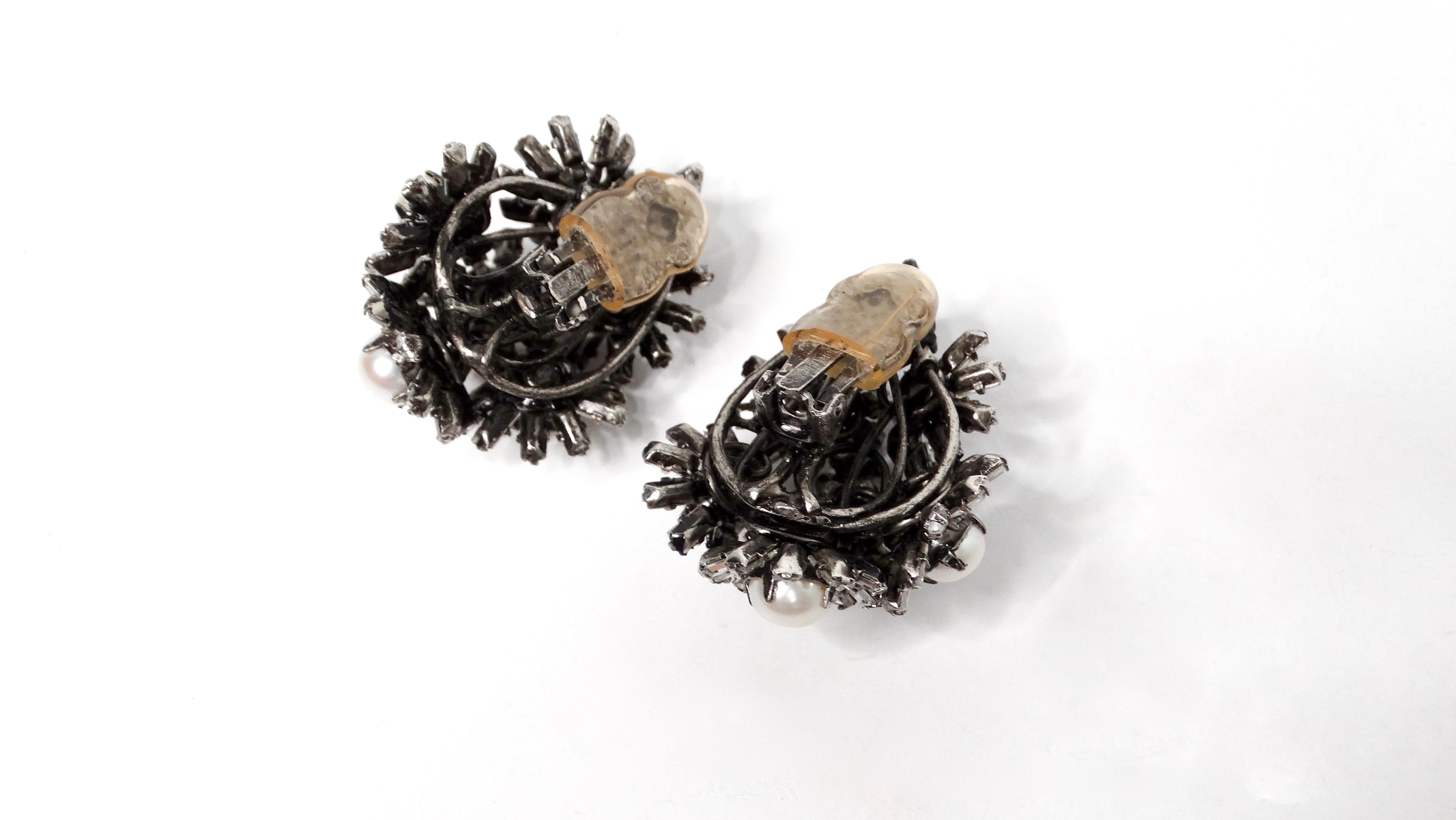 Iradj Moini Multi Flower Pearl & Swarovski Crystal Clip-On Earrings In Good Condition For Sale In Scottsdale, AZ