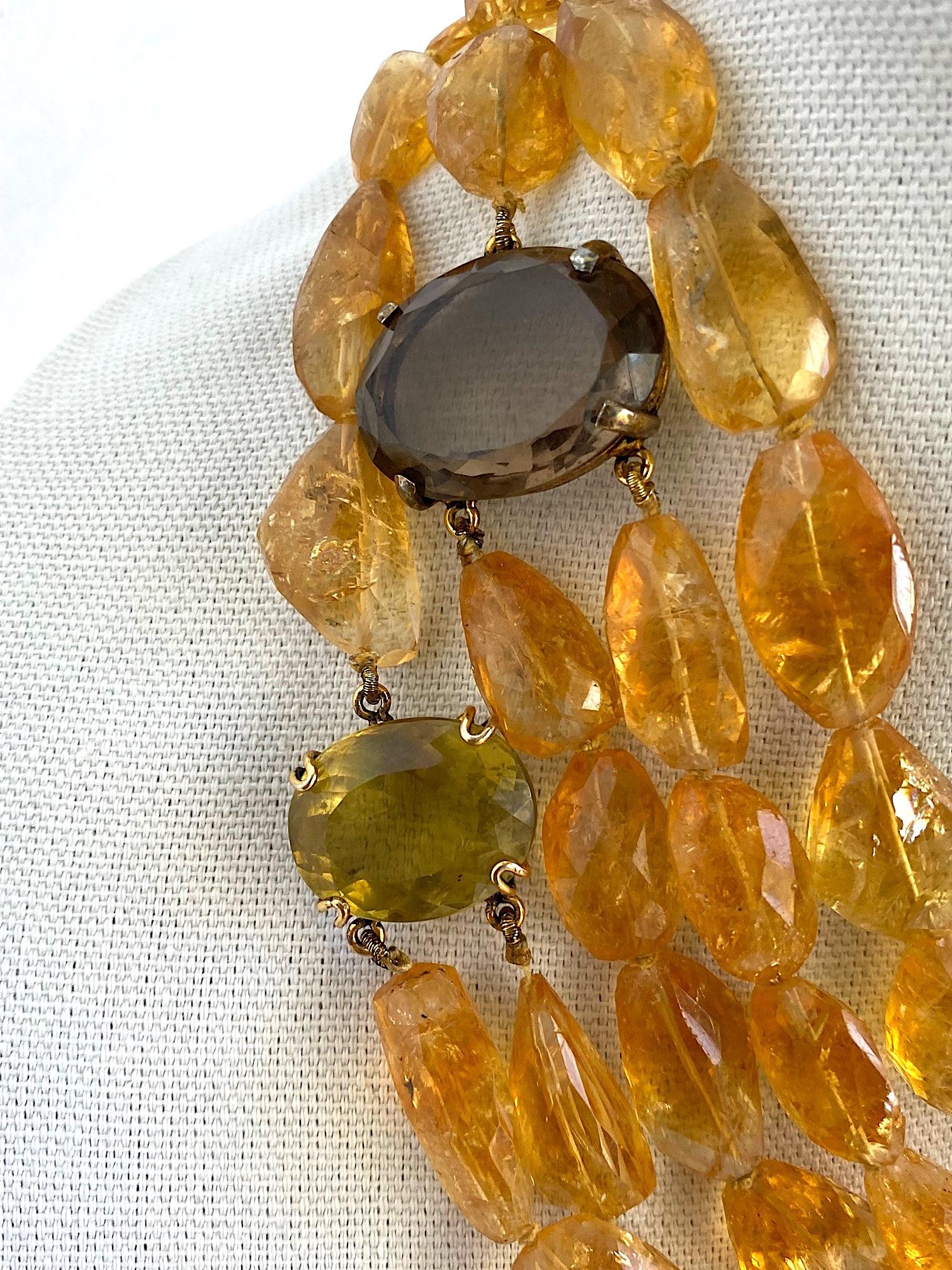 Iradj Moini, collier Mulit en citrine dore naturelle, topaze fume et quartz en vente 7