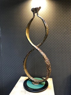 Sculpture géorgienne contemporaine d'Irakli Tsuladze - Infinity