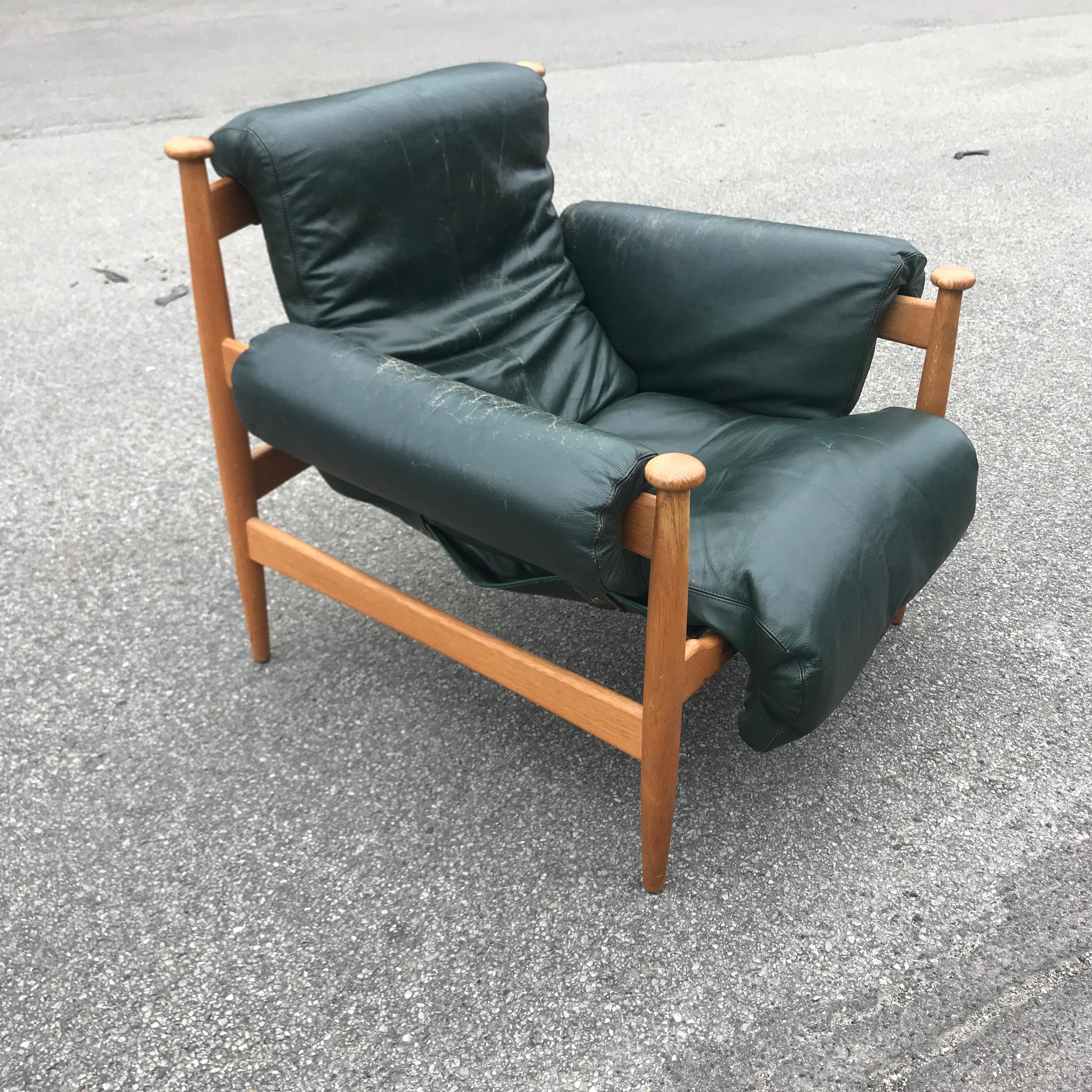 IRE Möbler Eric Merthen `Admiral` Midcentury Green Leather Lounge Chair, 1960s In Good Condition In Copenhagen, DK