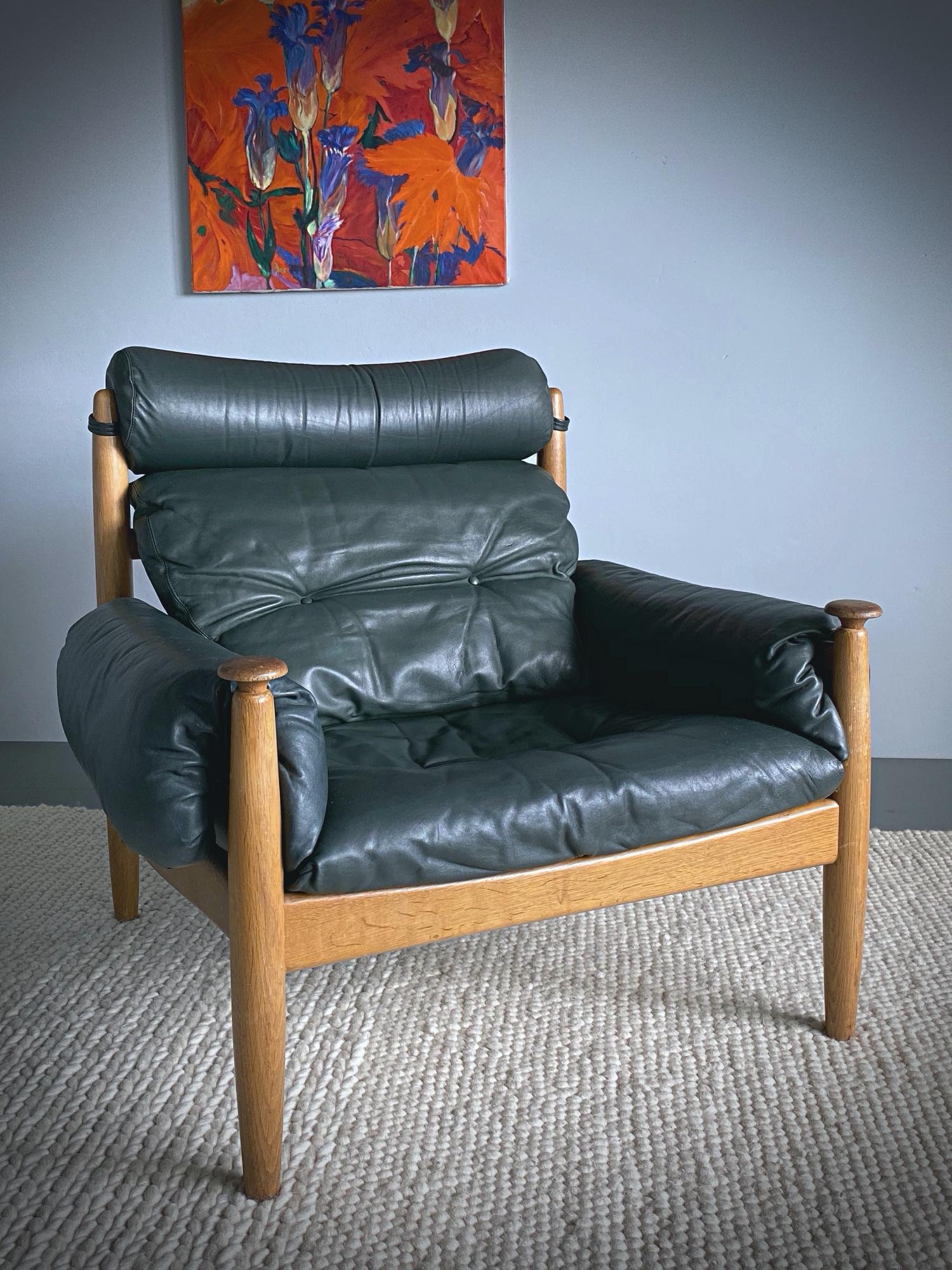 Swedish IRE Möbler Eric Merthen Midcentury Green Leather Lounge Chair, 1960s, Sweden