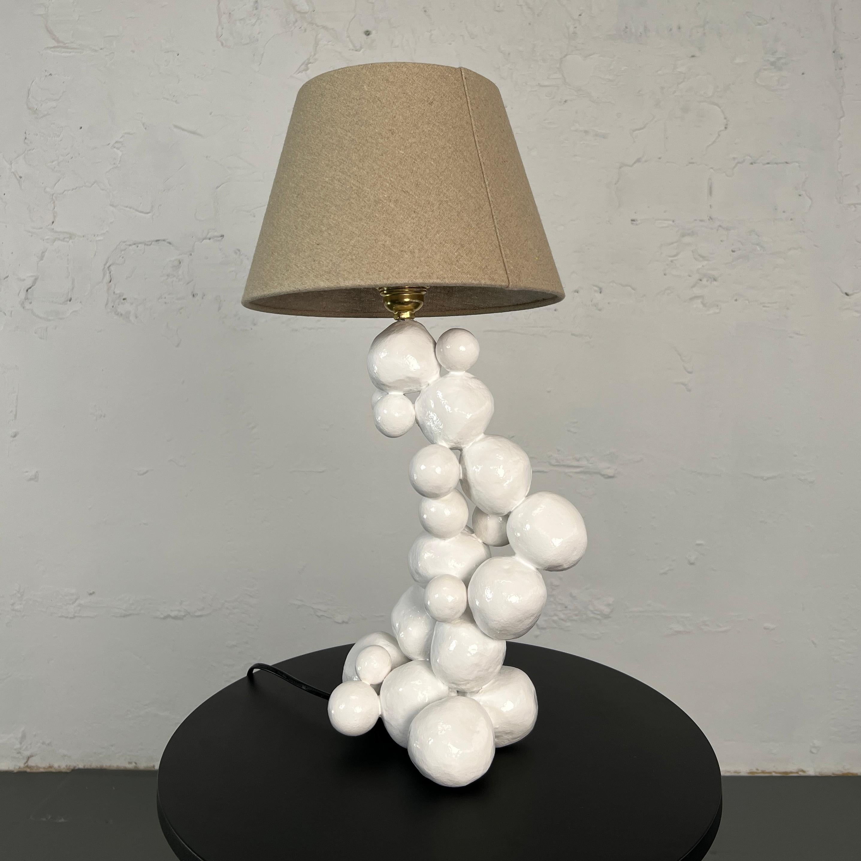 Made in Spain, 2023.

White. Minimalistic. Abstract. Spheres: from molecules to planets. Look around: mono sphere or billions of small combinations of spheres - this all is our world.

Location and Delivery from Spain

Authors: Created by Ros