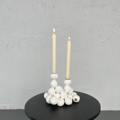 Arty Weißer Kerzenhalter „Textures Pearls“ für 2 Kerzenkugel, Original-Skulptur