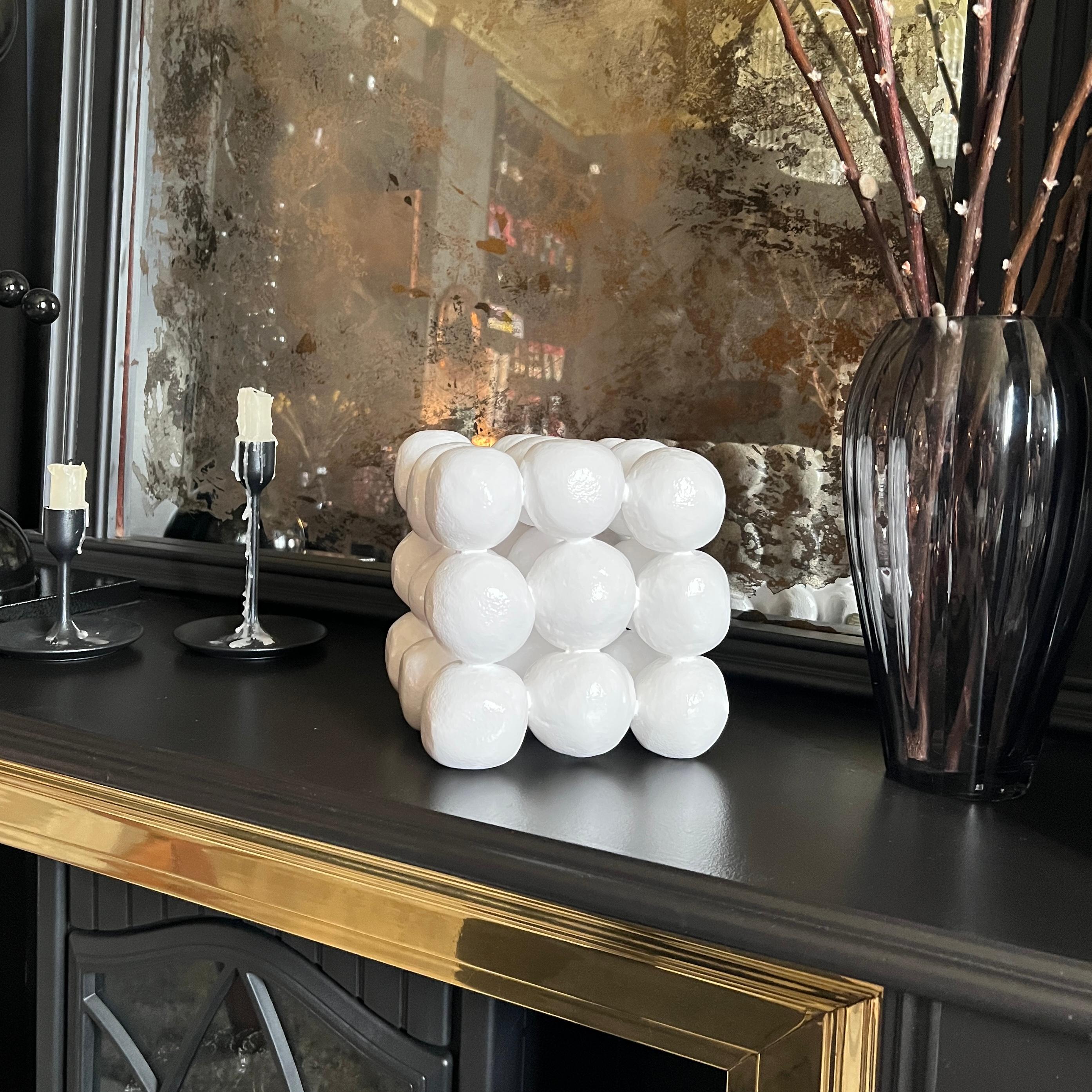 'Non-Ideal Cube Eggshell Effect' 8