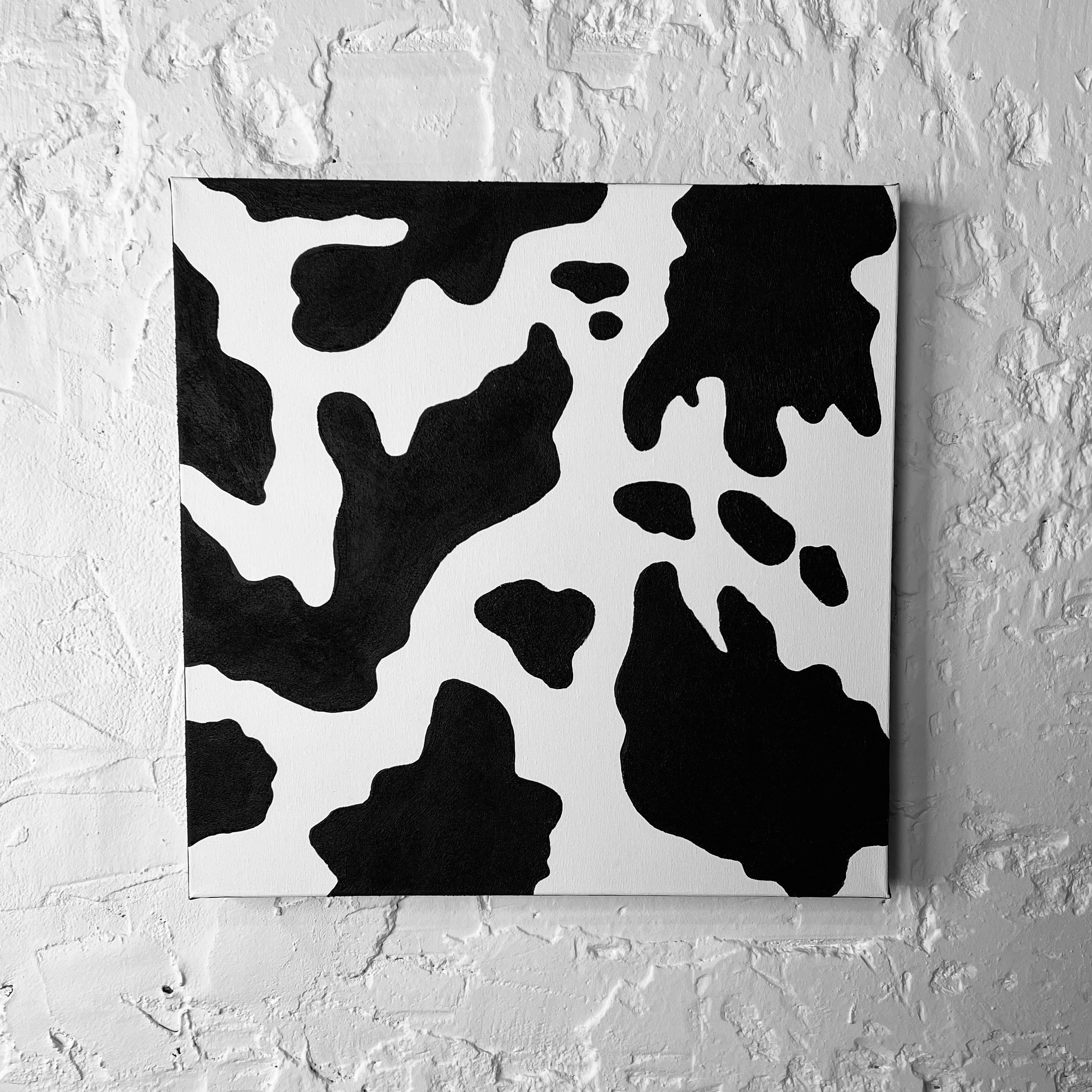 Cow Pattern - Sculpture by IRENA TONE