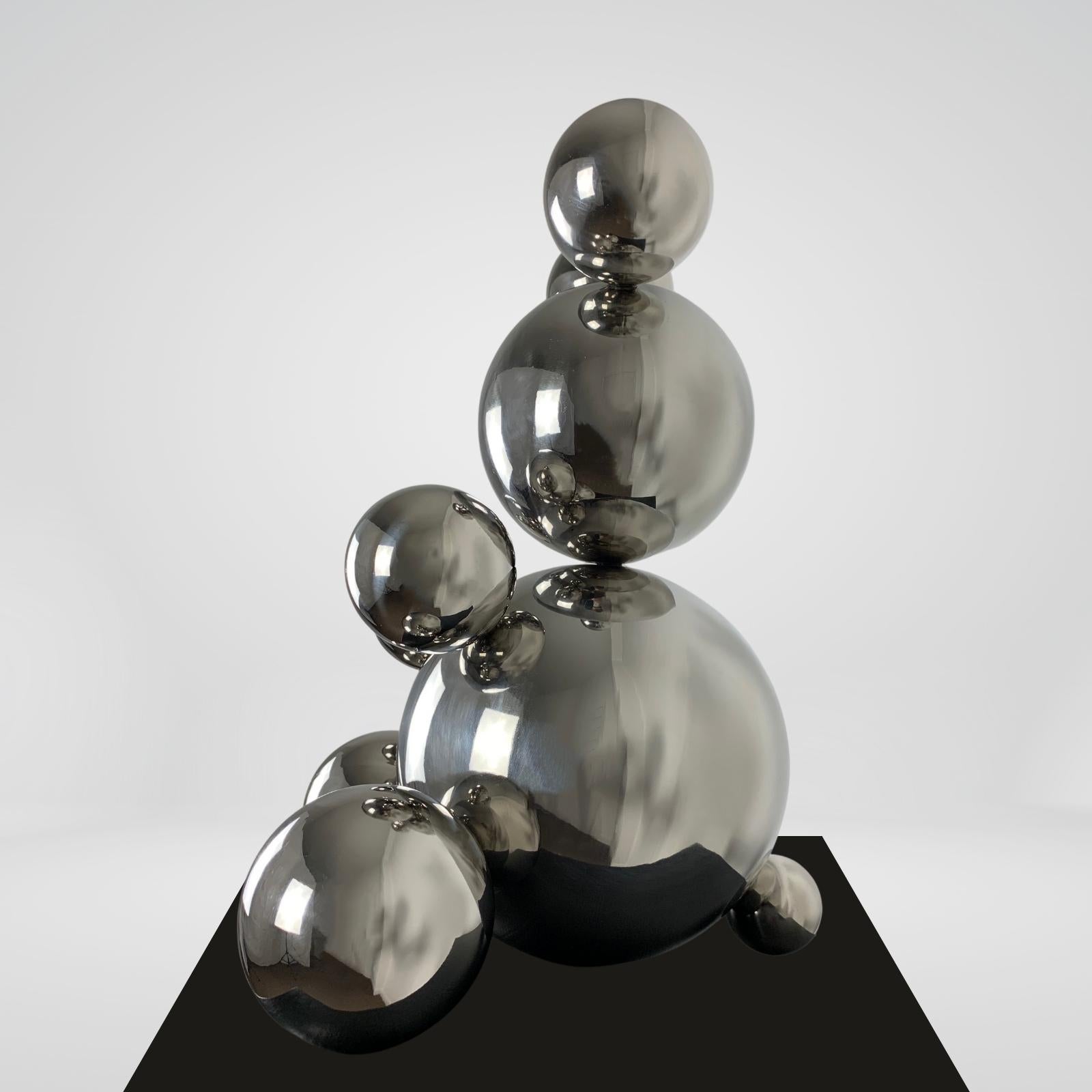 Big Stainless Steel Bear 'Inna' Sculpture Minimalistic Animal Art 5