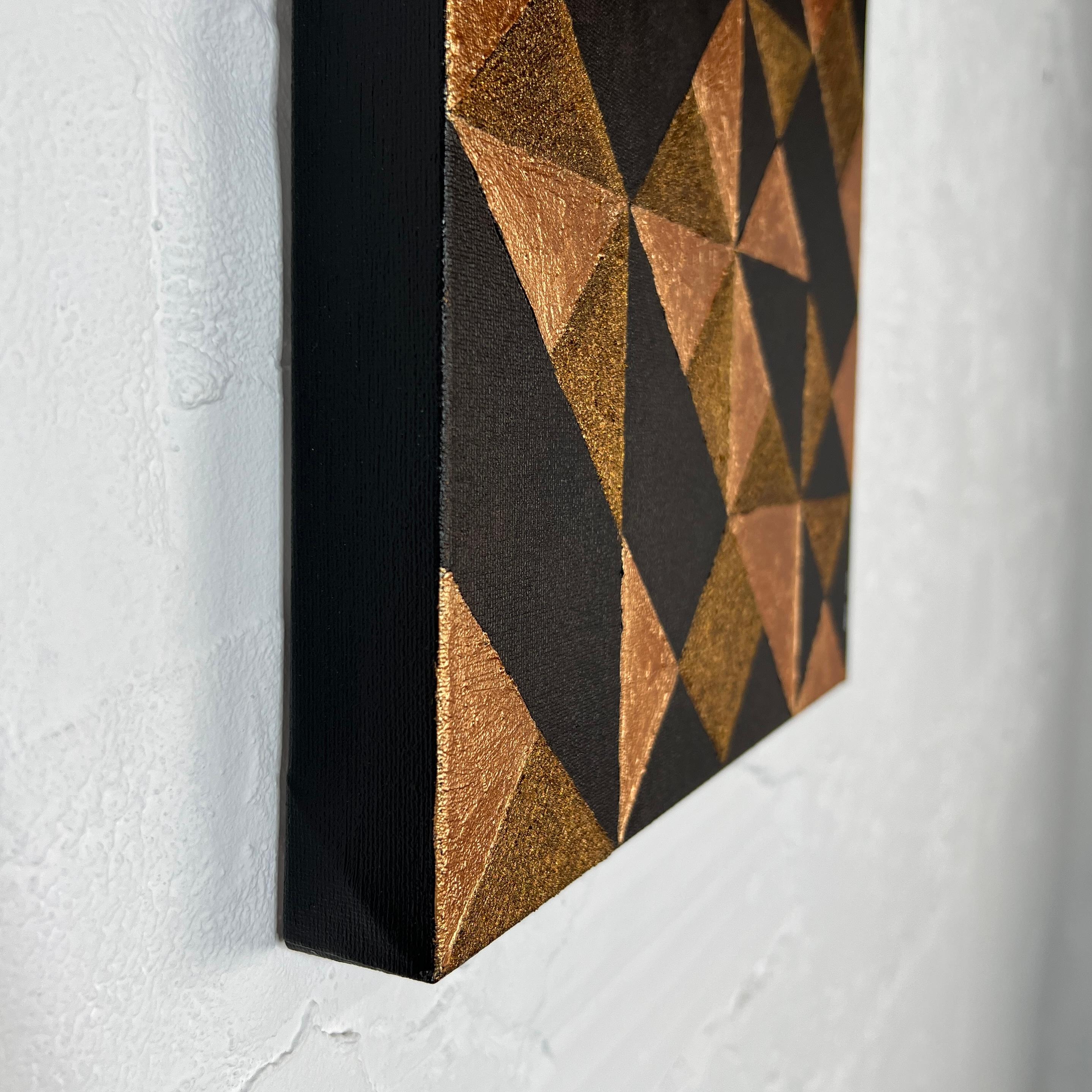 Geometrie Verschiedene goldene Wandkunst aus Acryl im Angebot 4