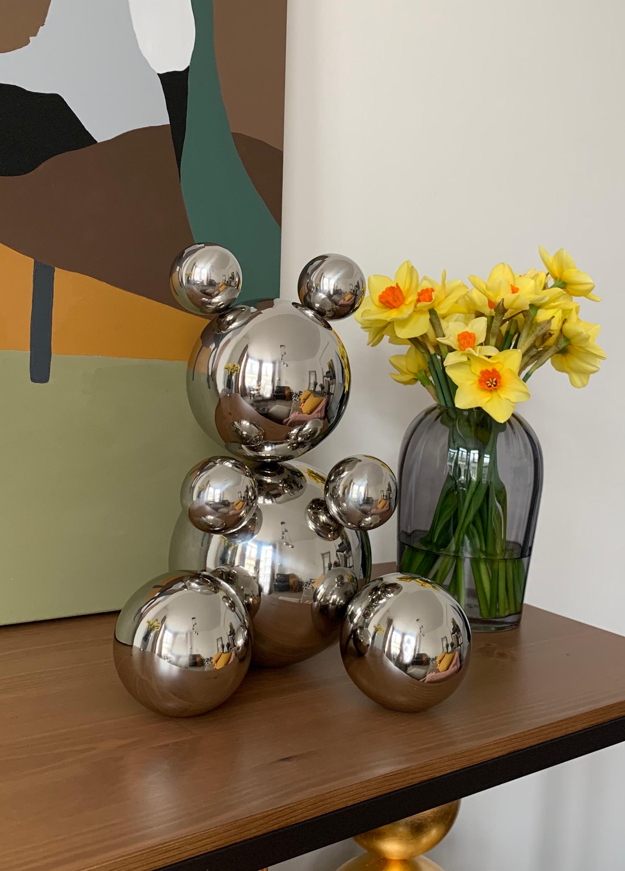 Middle Stainless Steel Bear 'Oliver' Sculpture Minimalistic Animal 1