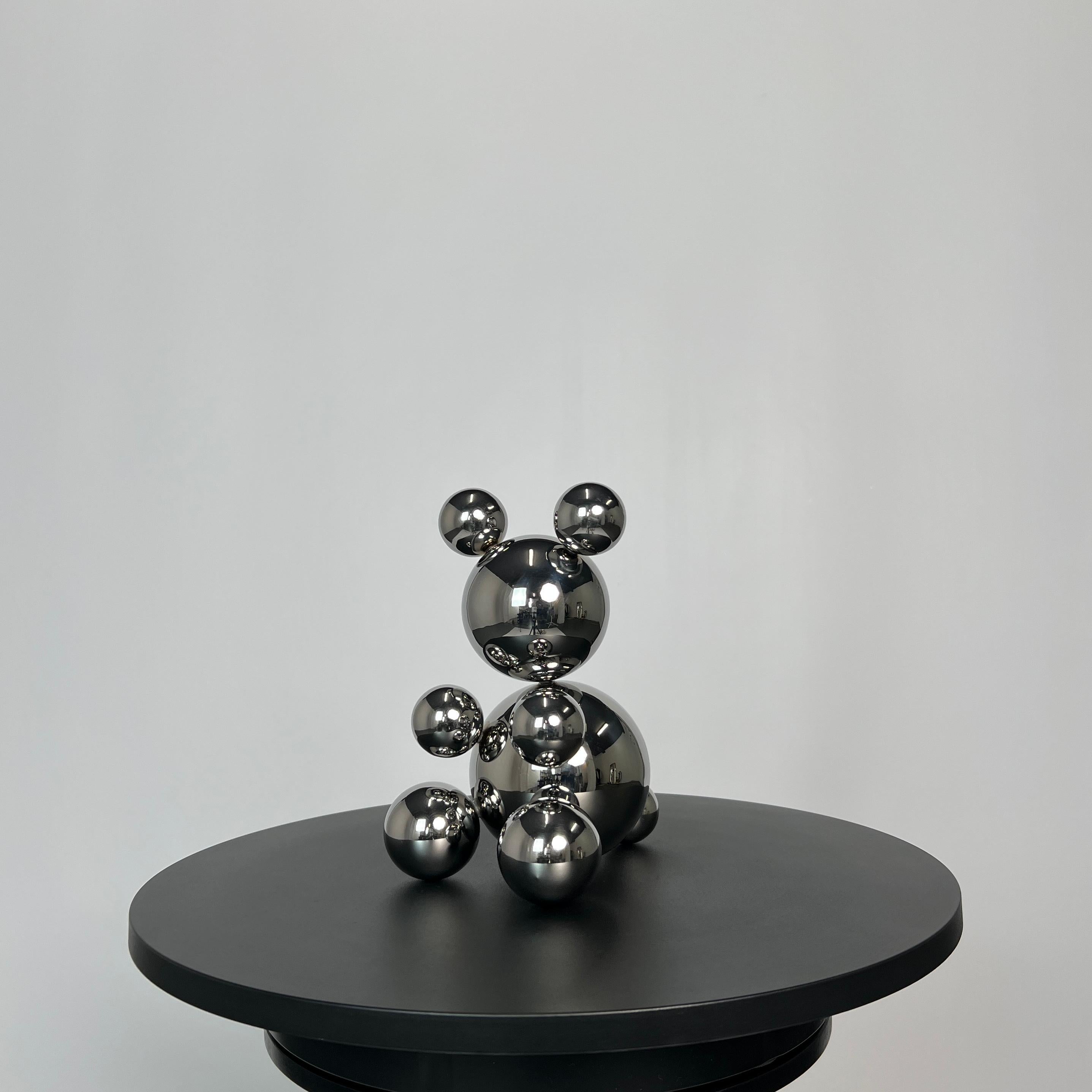 Small Stainless Steel Bear 'Lunes' - Abstract Geometric Sculpture by IRENA TONE