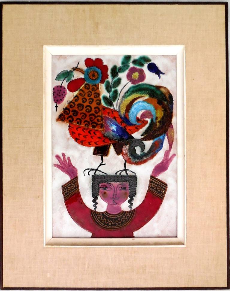 Figurative Painting de Irene Awret - Chica y gallo Placa de cerámica esmaltada Artista israelí Awret Arte popular ingenuo