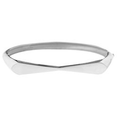 18 Karat White Gold Tie Bracelet. Sustainable Fine Jewelry