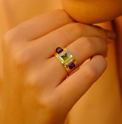 18 Karat Yellow Gold Piramidal Cut Stones BenBen Ring. Sustainable Fine Jewelry