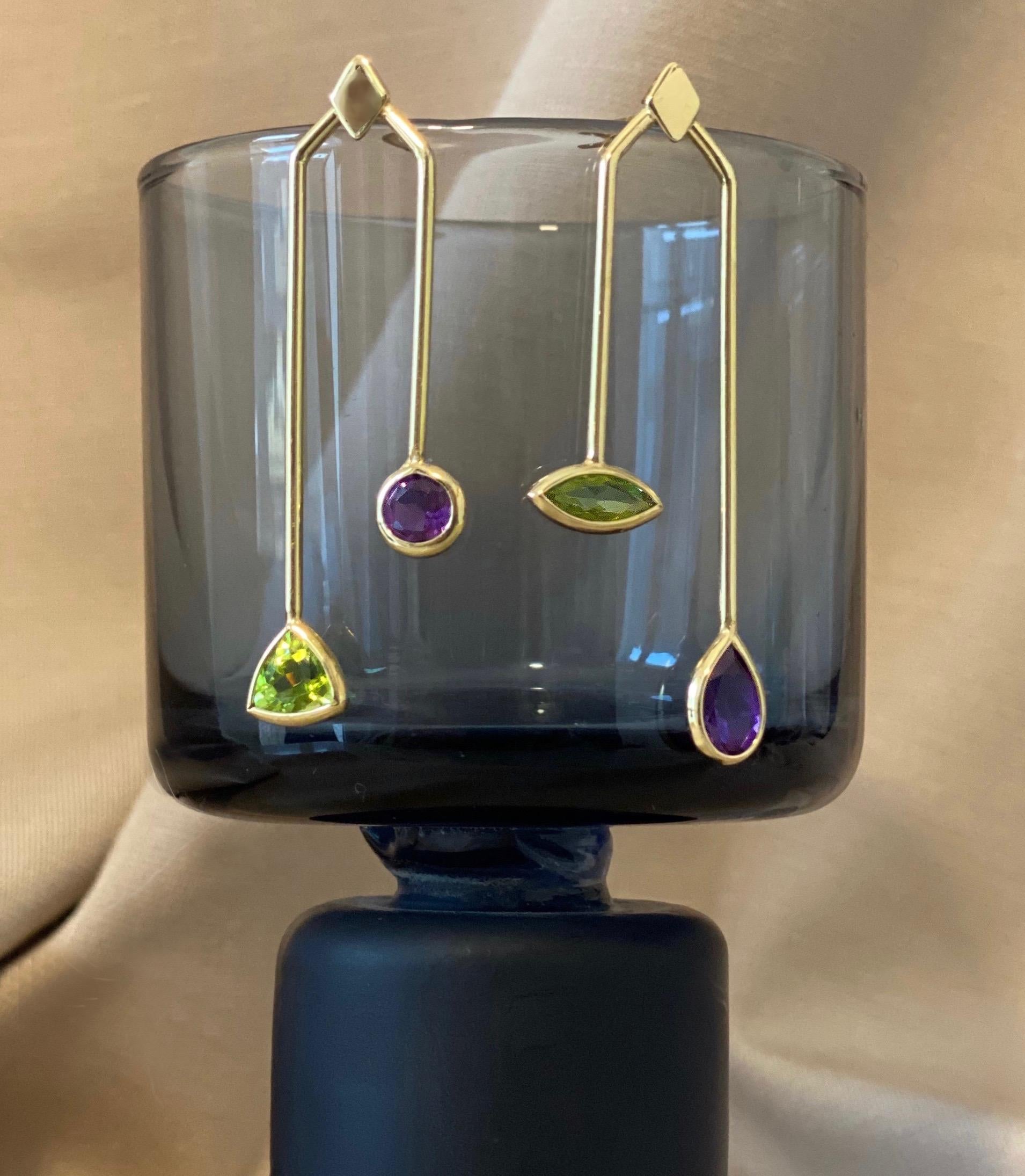 Contemporary 18 Karat Yellow Gold Peridot and Amethyst Malaka Earrings.Sustainable Fine Jewel For Sale