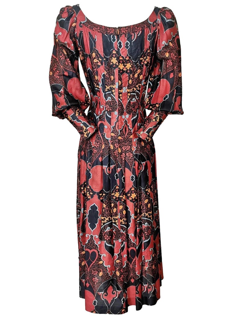 Irene Galitzine Box Pleated Silk Dress For Sale at 1stDibs