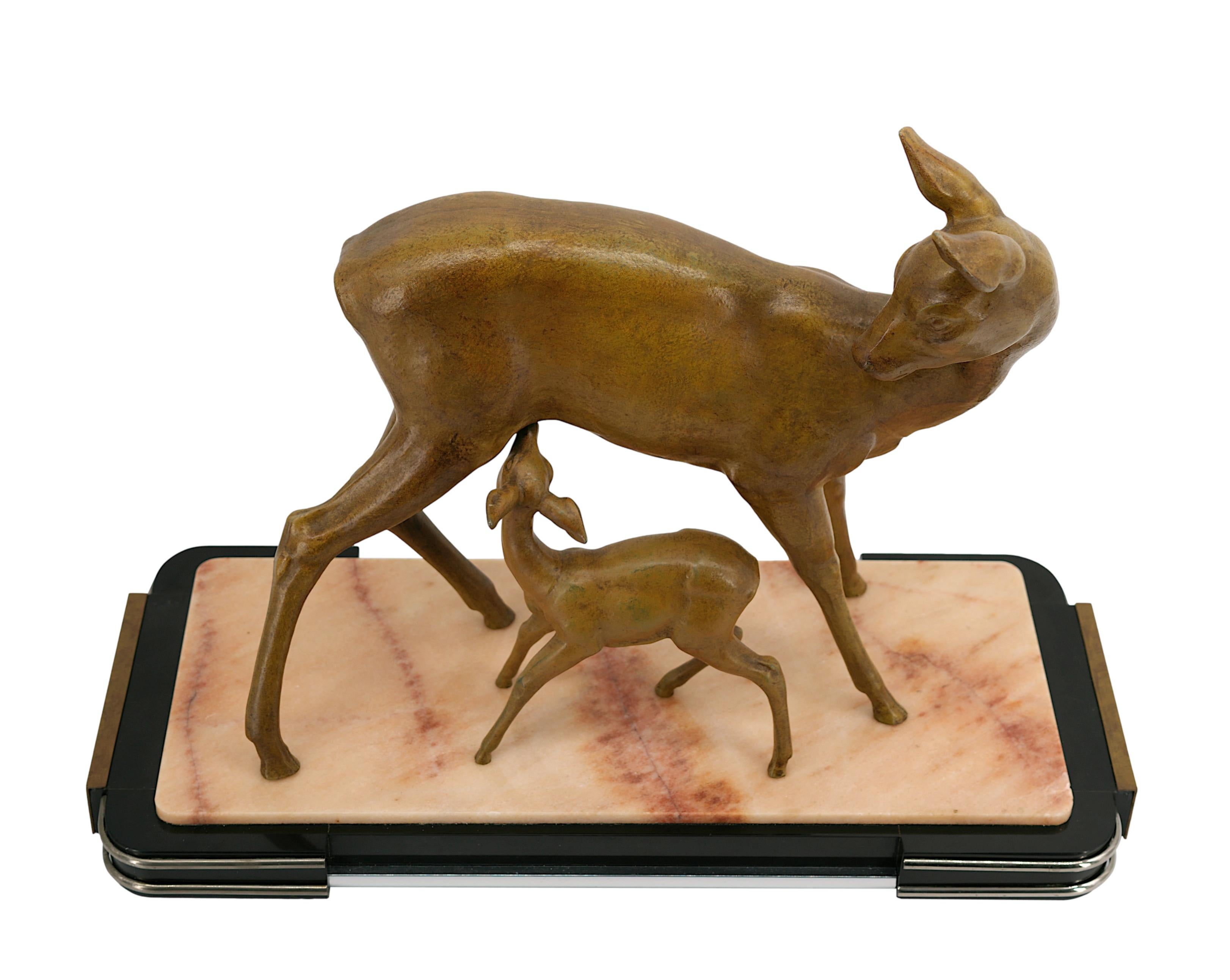 Irenee ROCHARD Rare and Large Doe and her Fawn Sculpture, 1920 For Sale 2