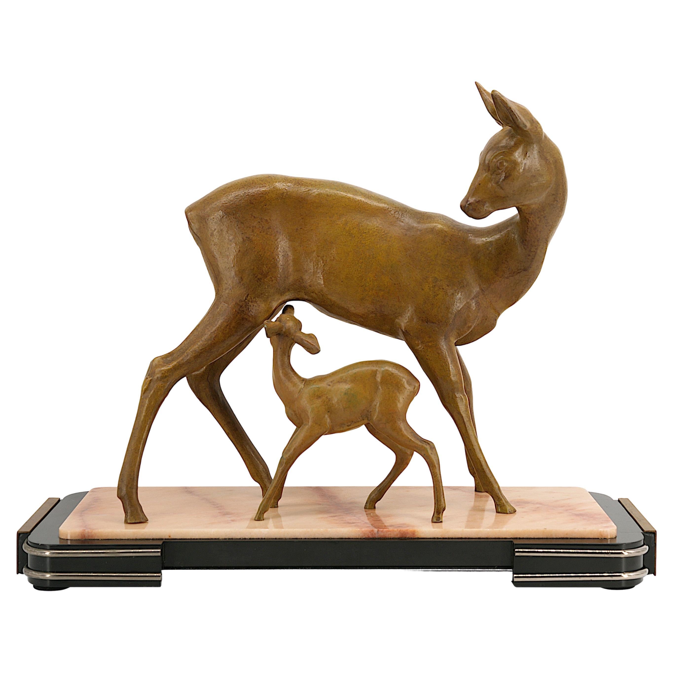 Irenee ROCHARD Rare and Large Doe and her Fawn Sculpture, 1920