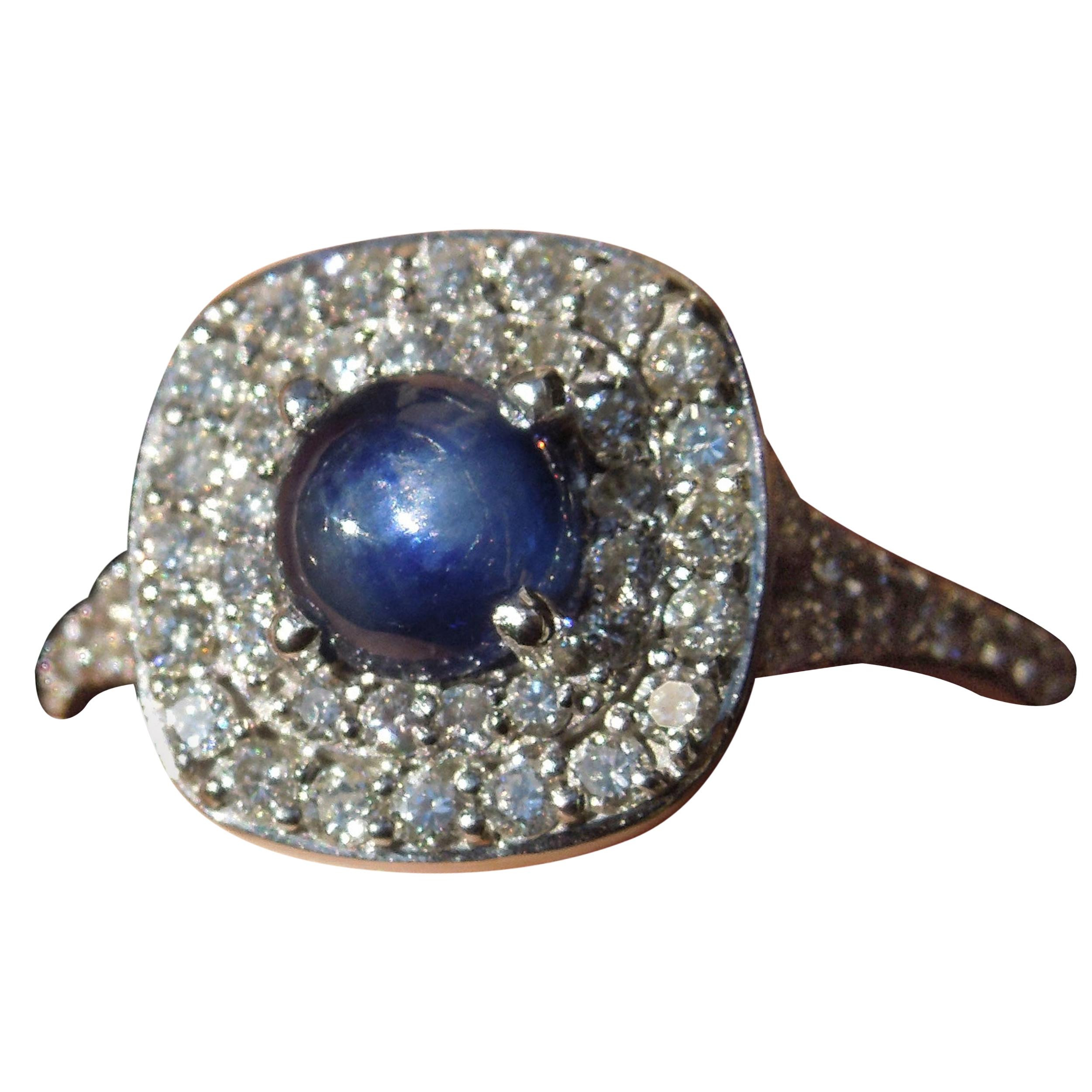 Iridescent 1.58 Carat Sapphire and Square Diamond Halo Ring For Sale