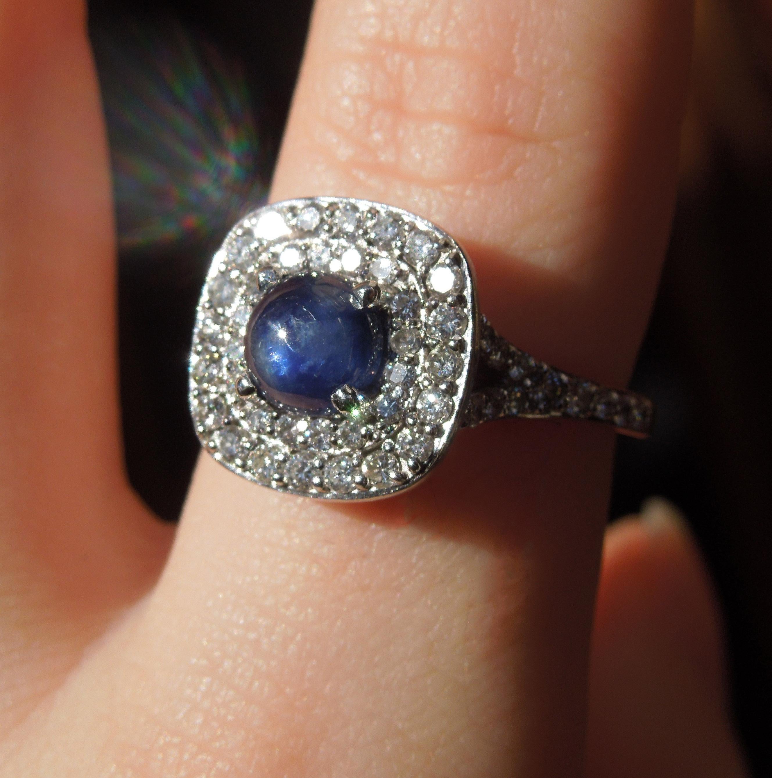 Iridescent 1.58 Carat Sapphire and Square Diamond Halo Ring For Sale 5