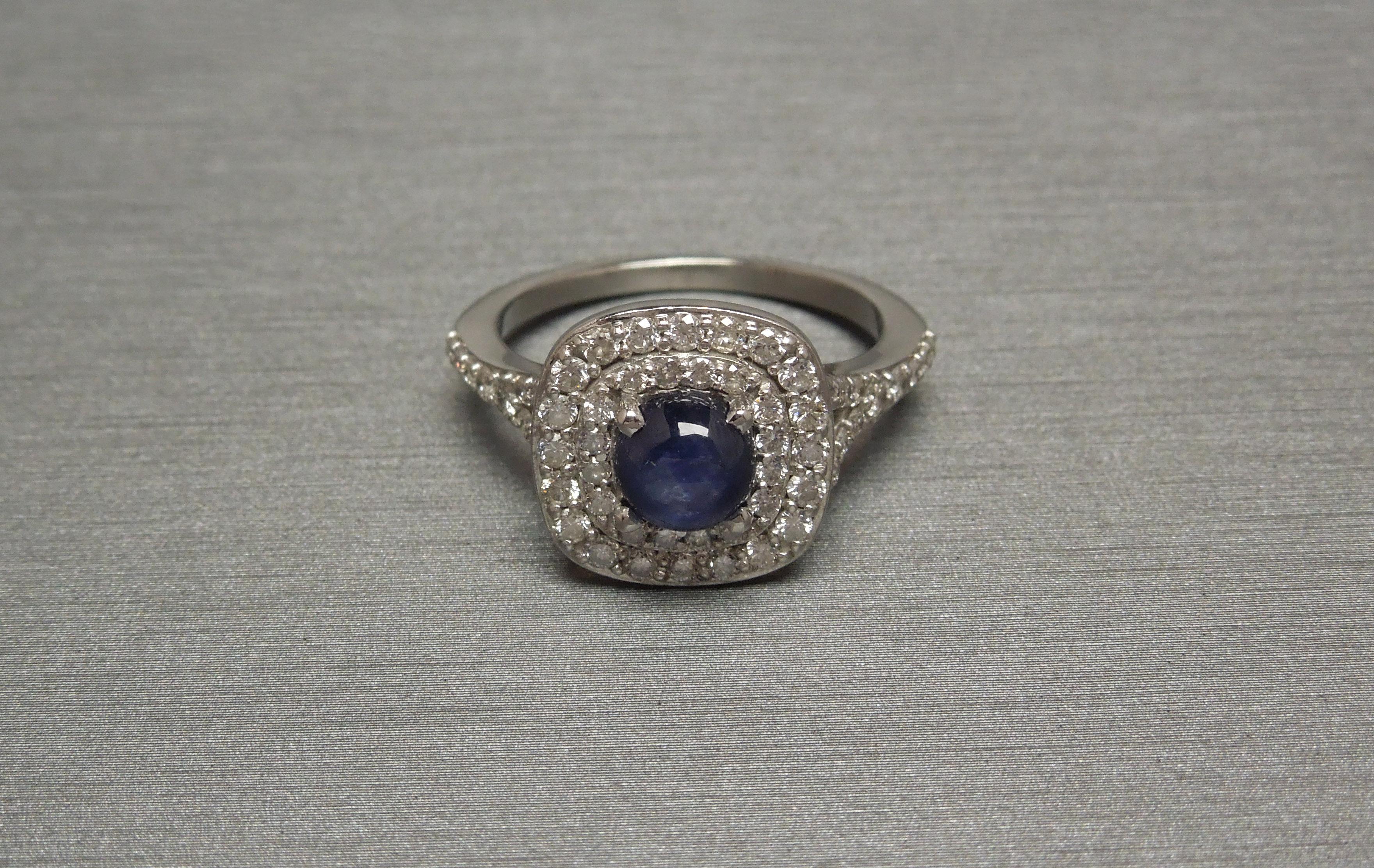 Cabochon Iridescent 1.58 Carat Sapphire and Square Diamond Halo Ring For Sale