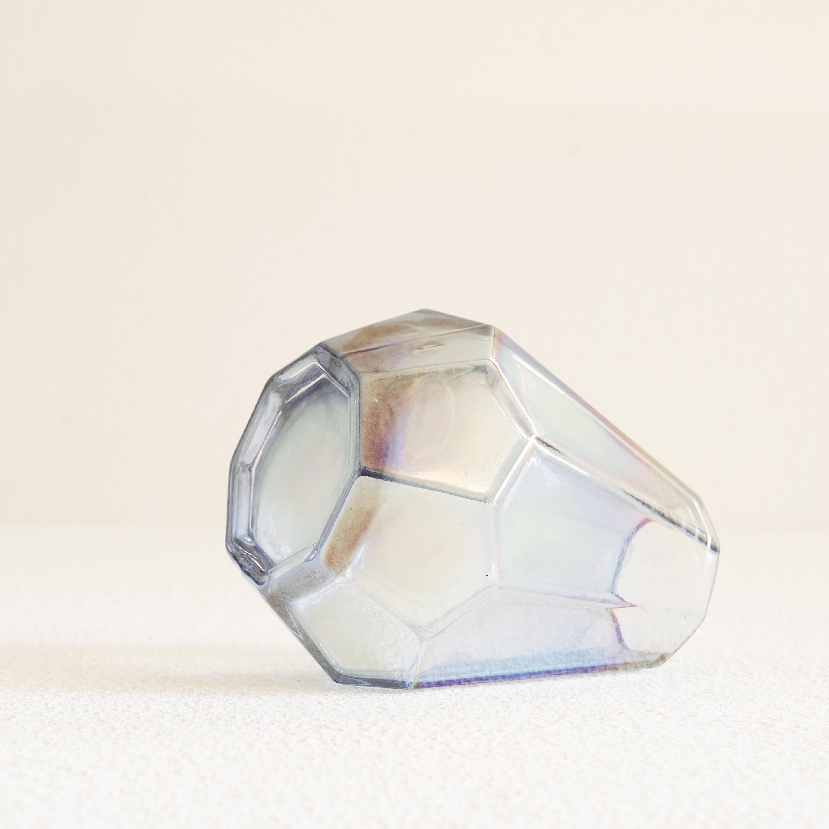 Fatto a mano Vaso in vetro iridescente Art Déco, anni '30 in vendita