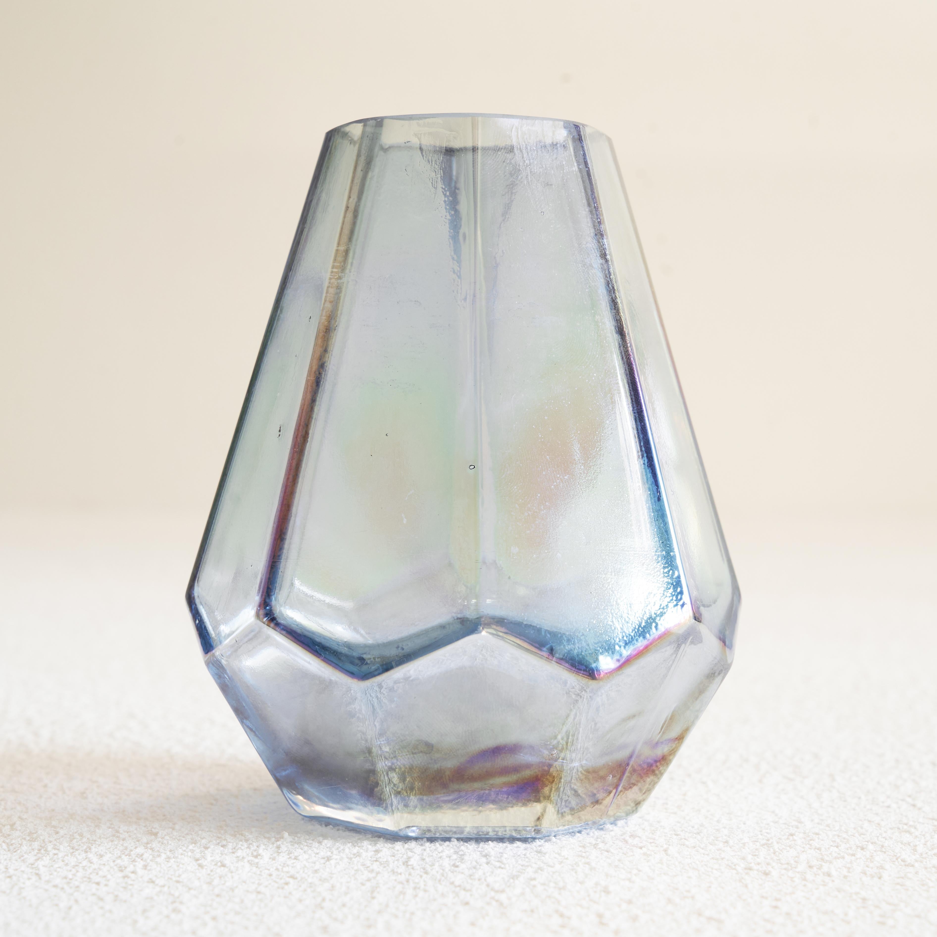 Fait main Vase en verre Art Déco irisé des années 1930 en vente