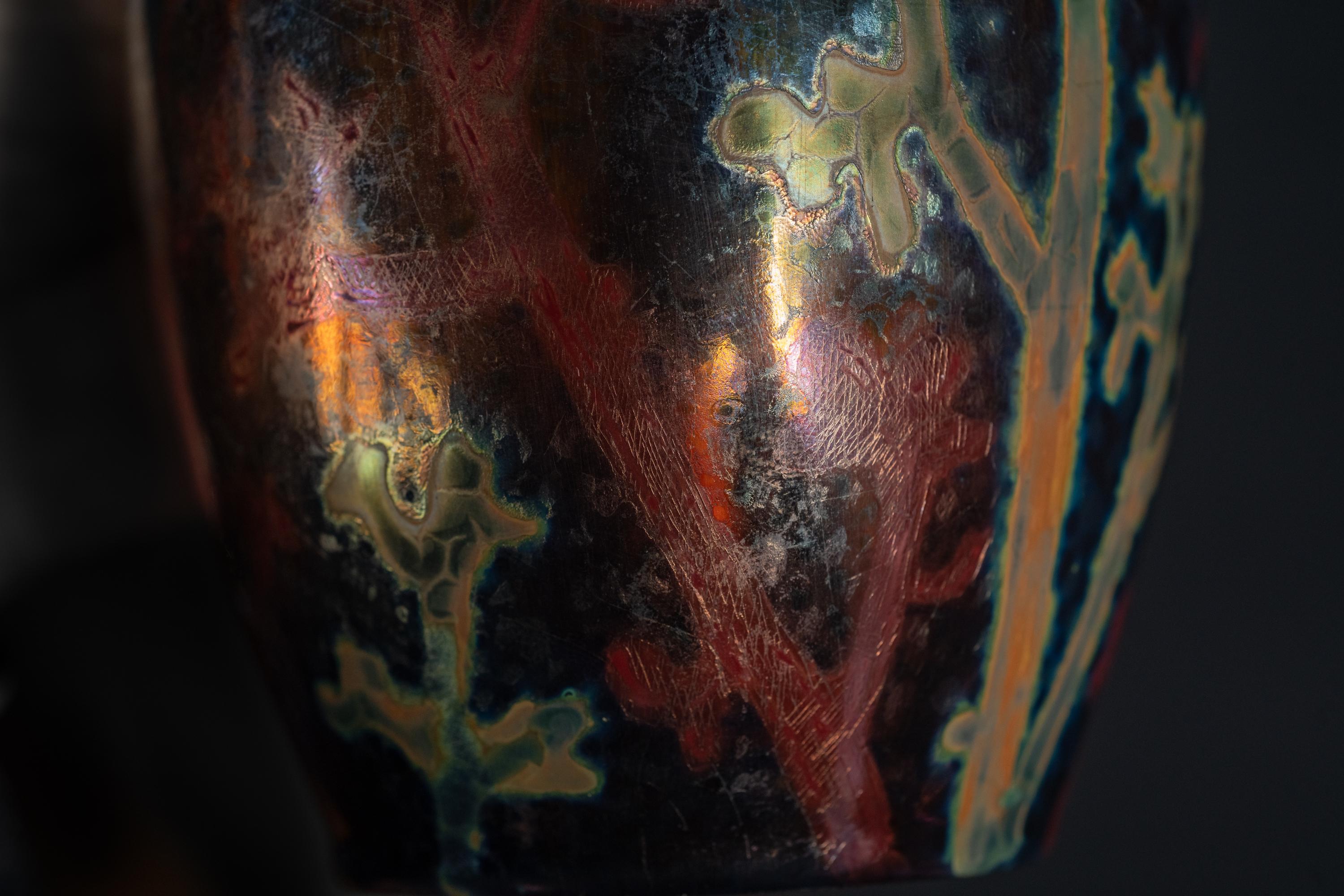 Iridescent Art Nouveau Coral Vase by Lucien Lévy-Dhurmer for Clement Massier For Sale 5
