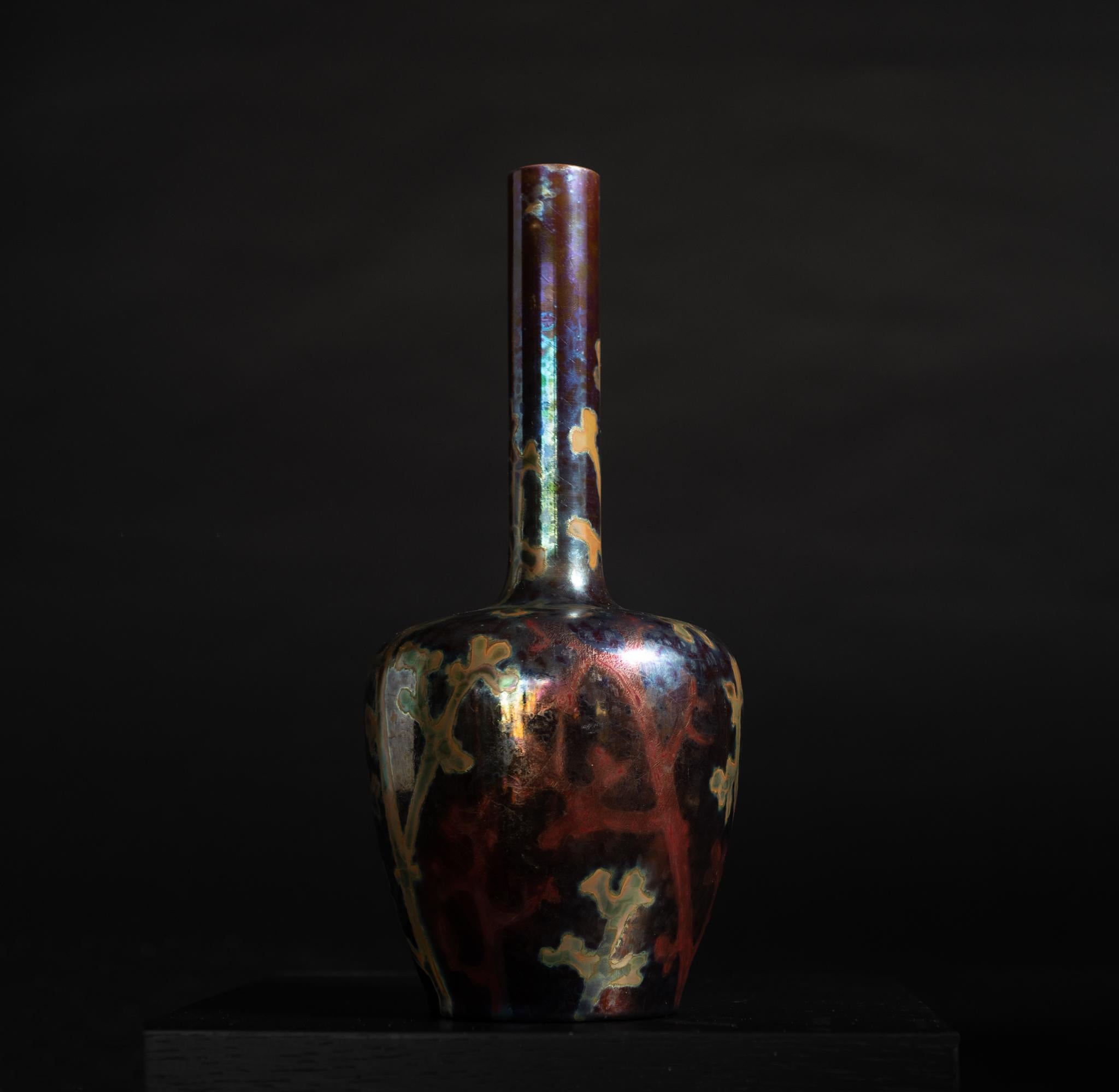 Glazed Iridescent Art Nouveau Coral Vase by Lucien Lévy-Dhurmer for Clement Massier For Sale