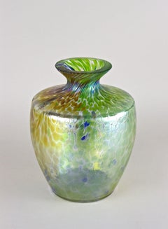 Iridescent Art Nouveau Glass Vase Attributed To Fritz Heckert, Bohemia ca. 1905