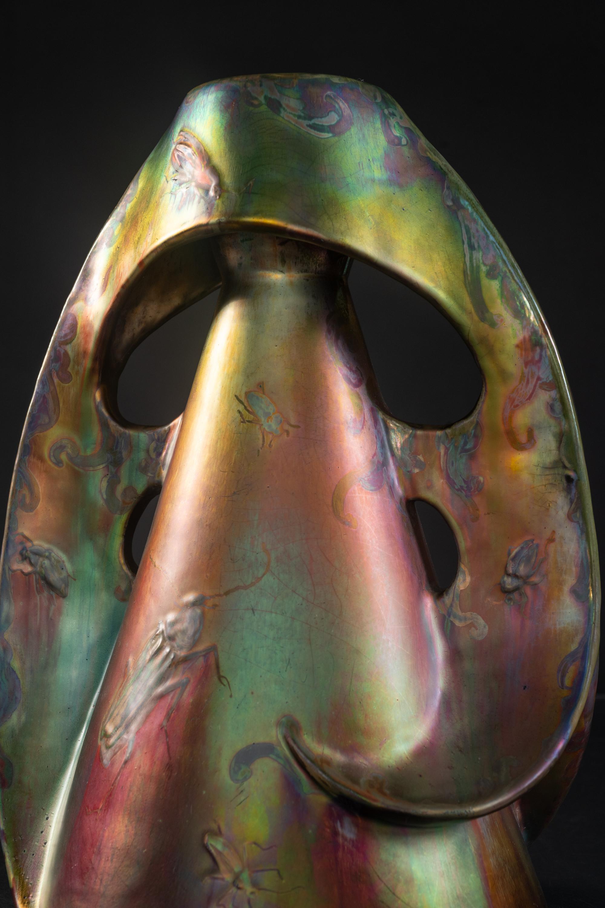 Iridescent Art Nouveau Monumental Beetle Vase by Delphin Massier For Sale 1
