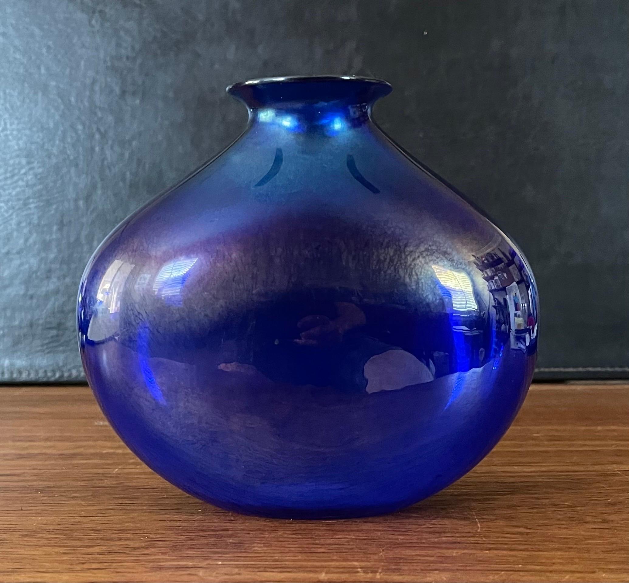 Iridescent Blue Aurene Art Glass Vase by Claude Duperron 3