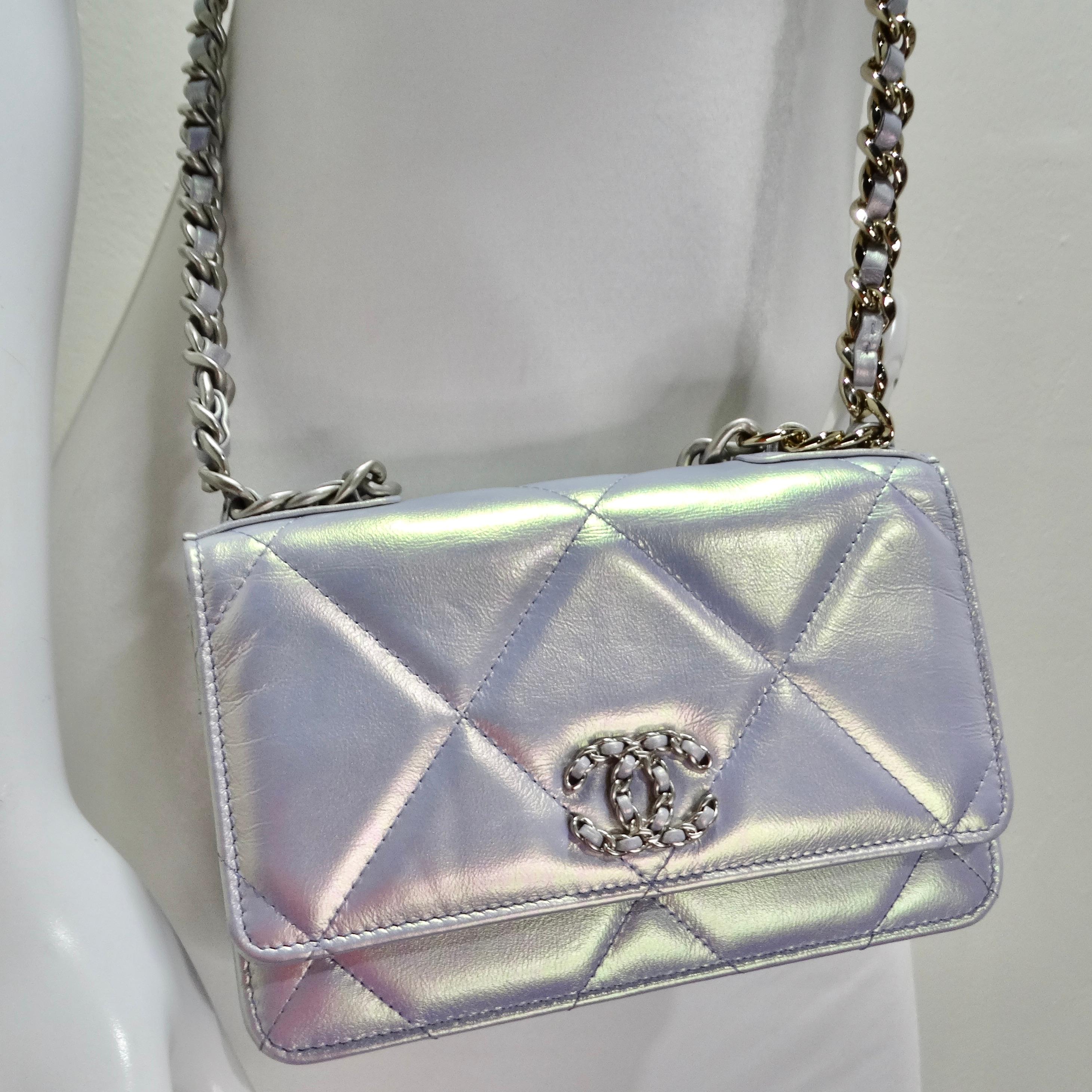 Iridescent Calfskin Quilted Medium Chanel 19 Flap Bag For Sale 14