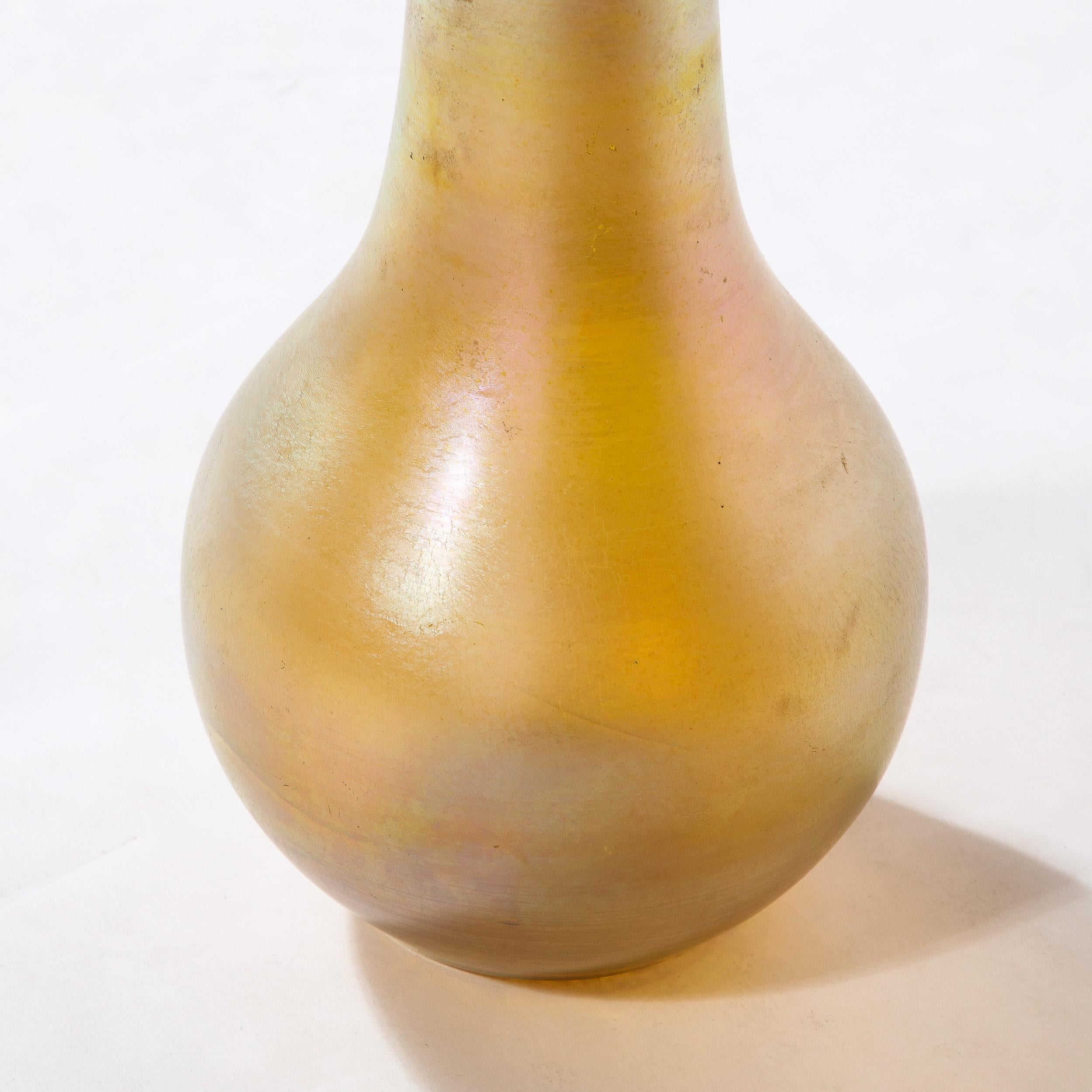 Iridescent Favrile Art Glass Gord Form Vase Signed Louis Comfort Tiffany For Sale 2