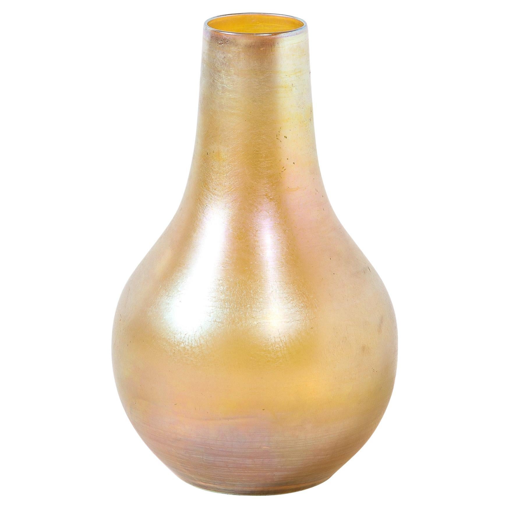 Iridescent Favrile Art Glass Gord Form Vase Signed Louis Comfort Tiffany For Sale