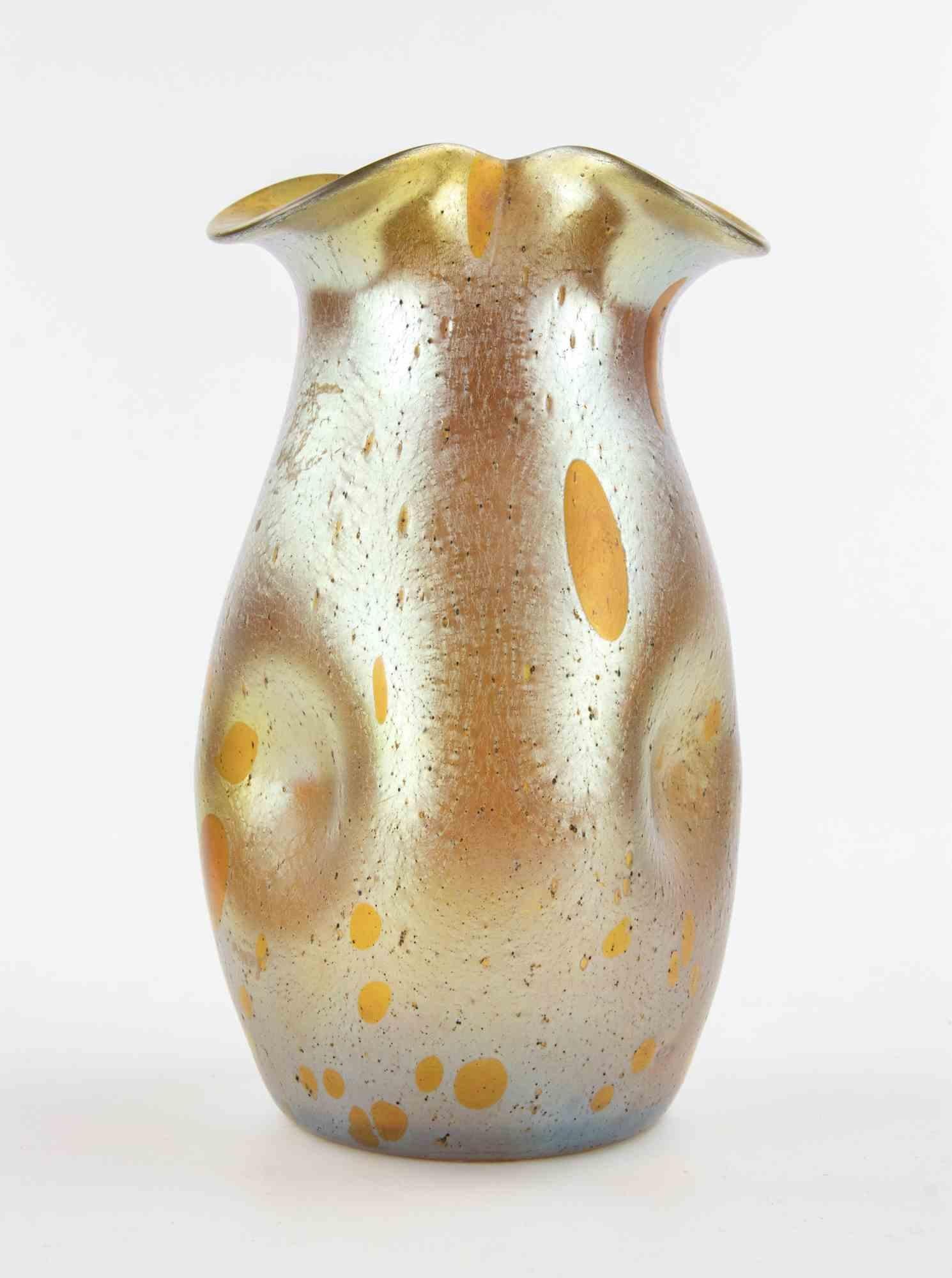 Iridescent Glass Vase Attr. to Loetz.

Austria, 1930s.

Excellent condition.
