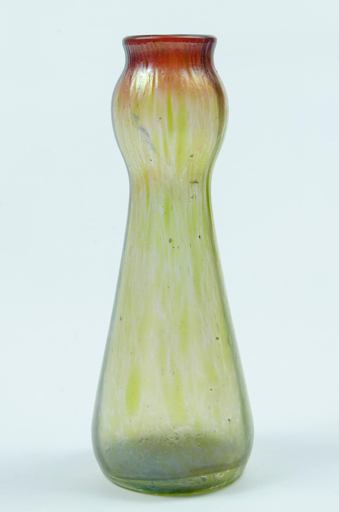 Iridescent glass vase attributed to Loetz
origin Austria, circa 1900
perfect condition
oily motif.