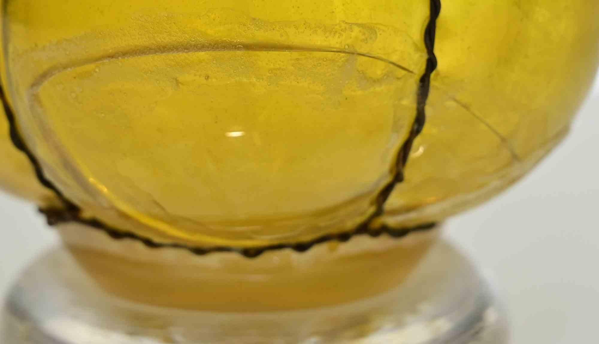 Iridescent Gold Caged Vase, Early 20th Century For Sale 1