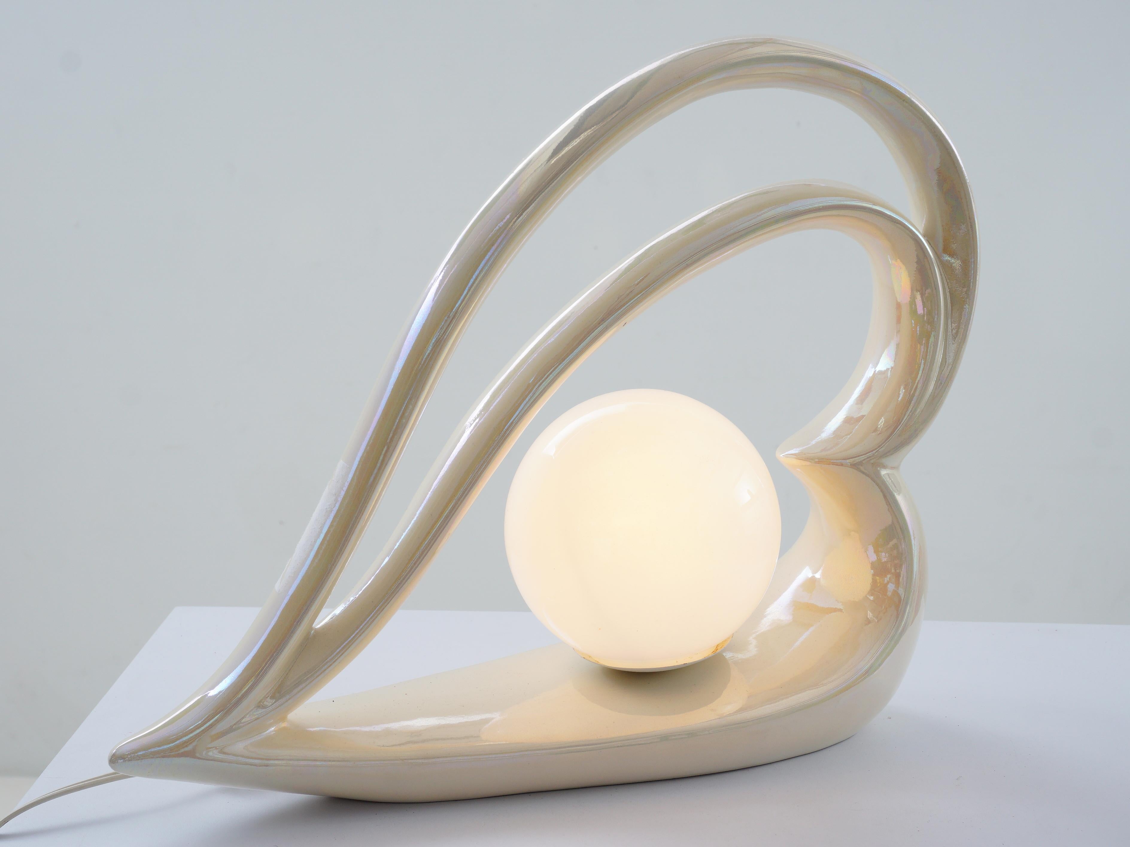 Postmoderne Lampe à cœur irisé, années 1980 en vente