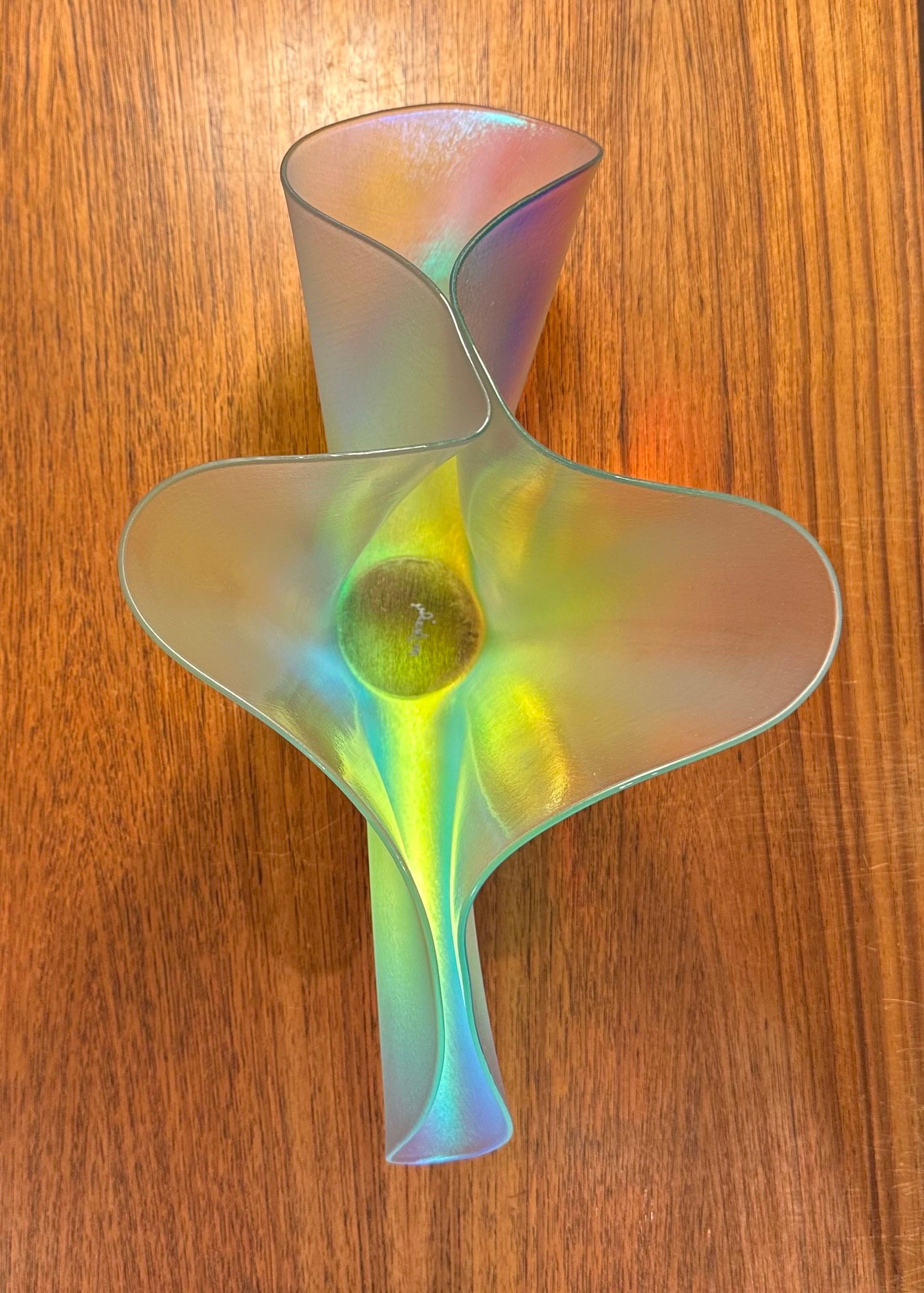 Iridescent 