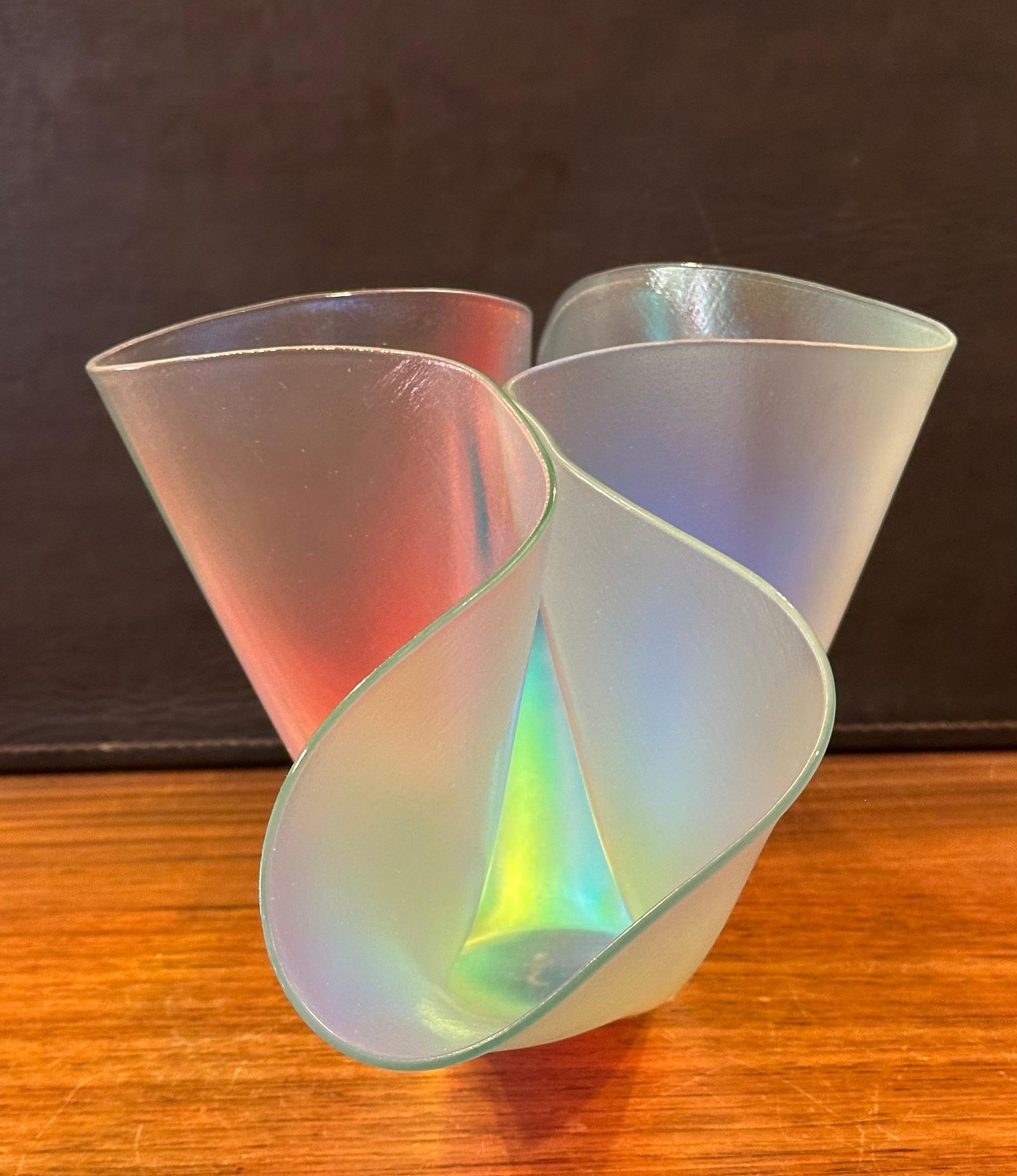 Iridescent 