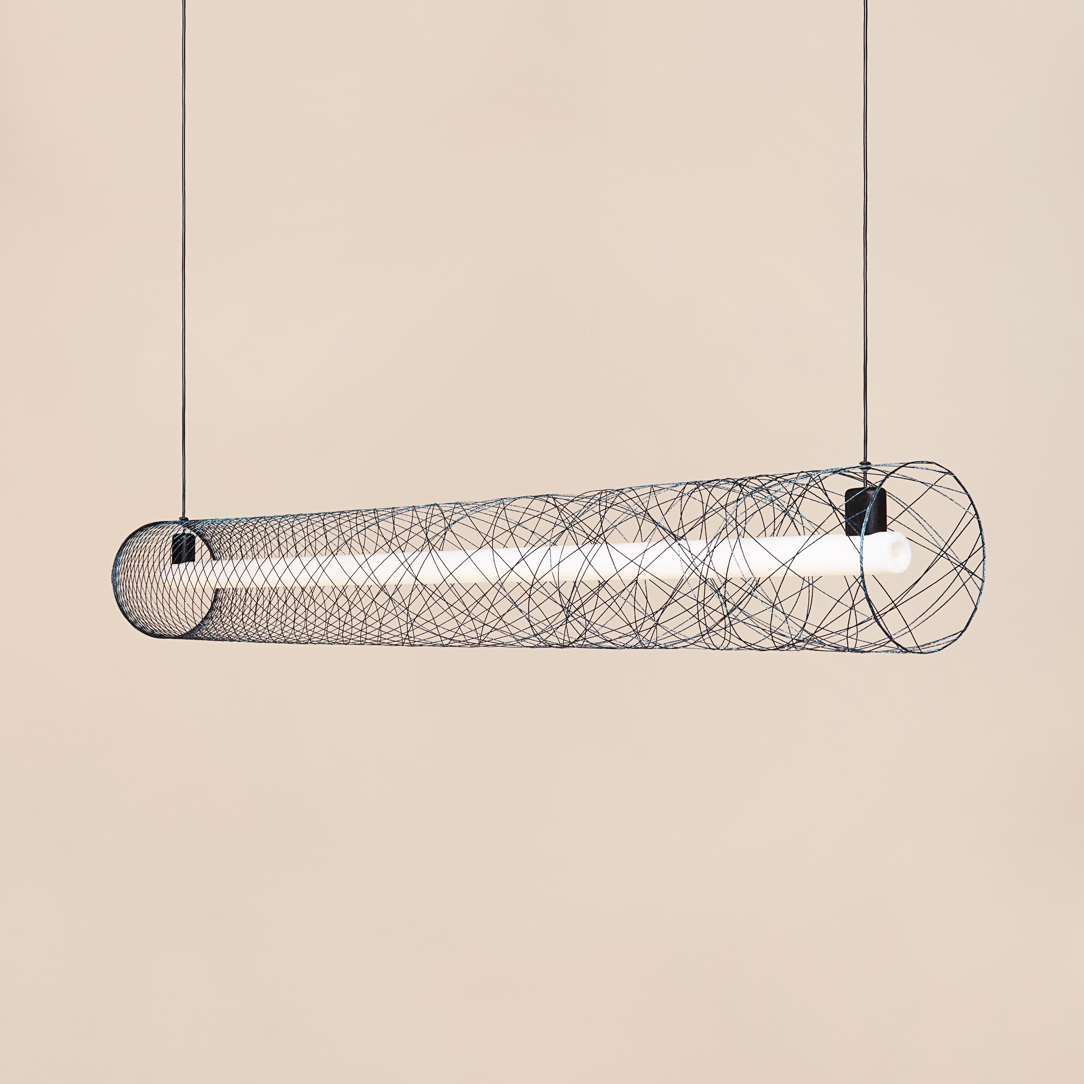 Postmoderne Lampe pendante irisée hors de commande par Atelier Robotiq en vente