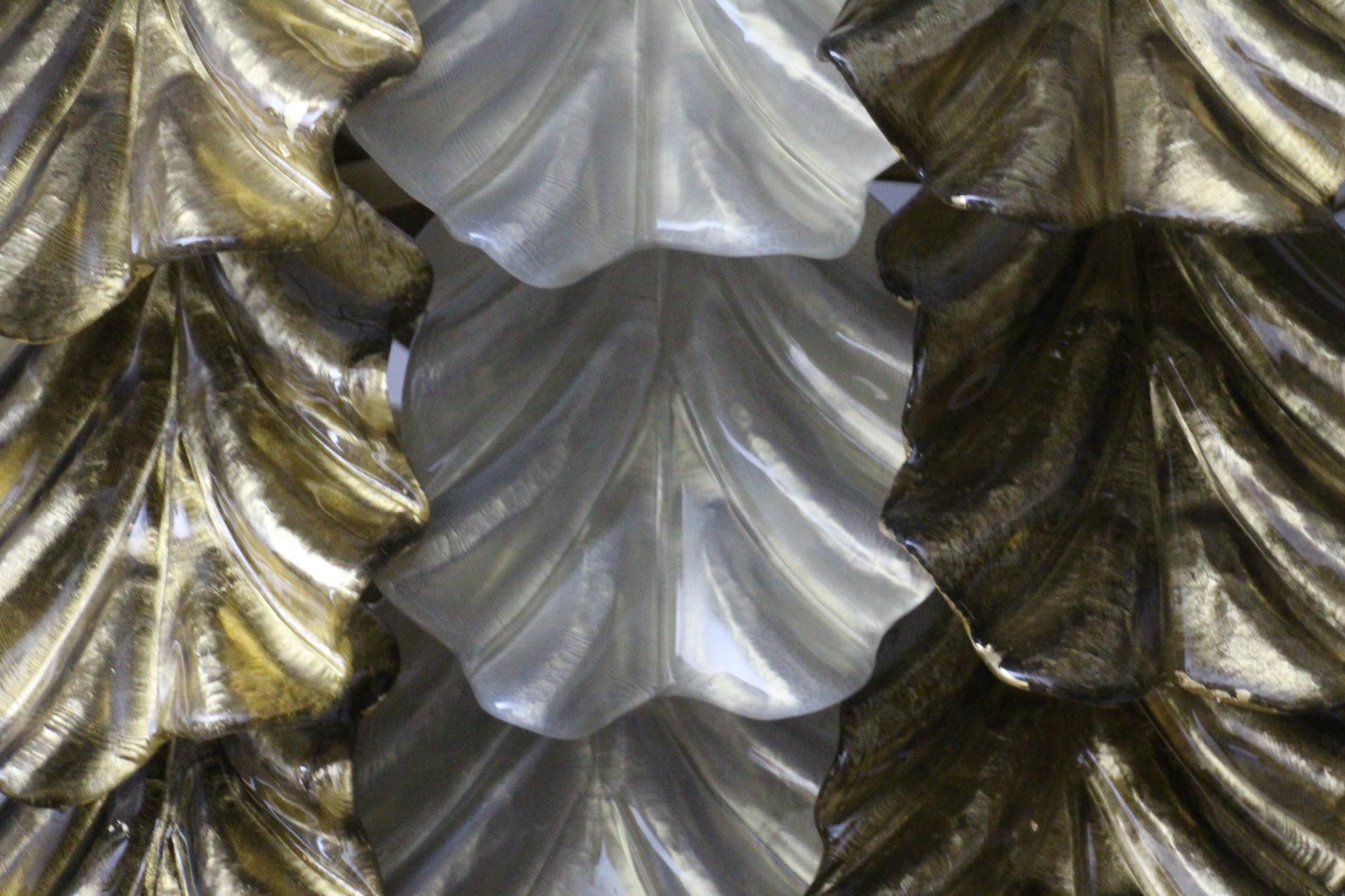 Schillernde Perle und goldenen italienischen Murano-Glas-Kronleuchter in Barovier Stil im Zustand „Hervorragend“ im Angebot in Saint-Ouen, FR