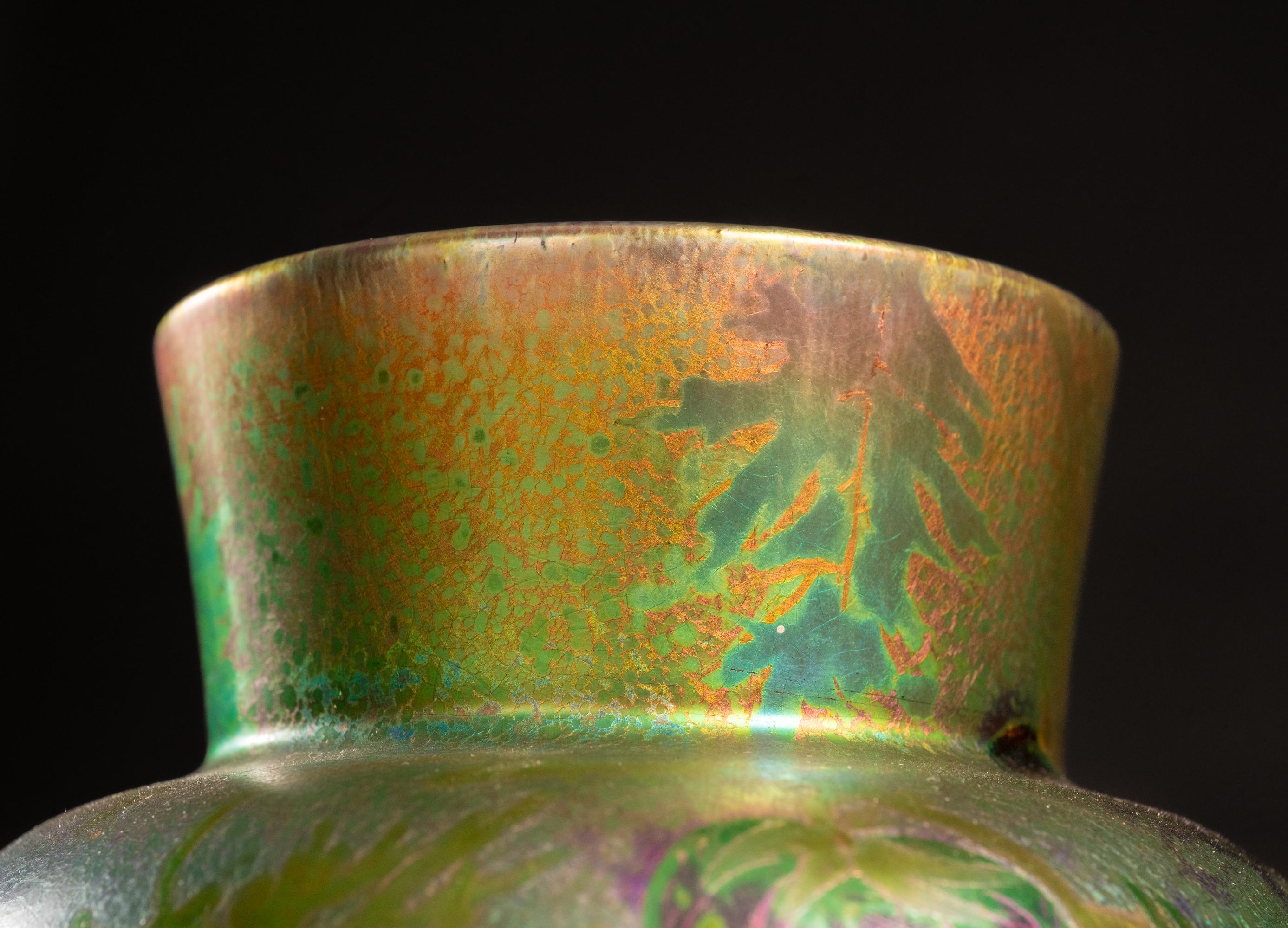 Early 20th Century Iridescent Tomato Art Nouveau Vase by Clement Massier For Sale