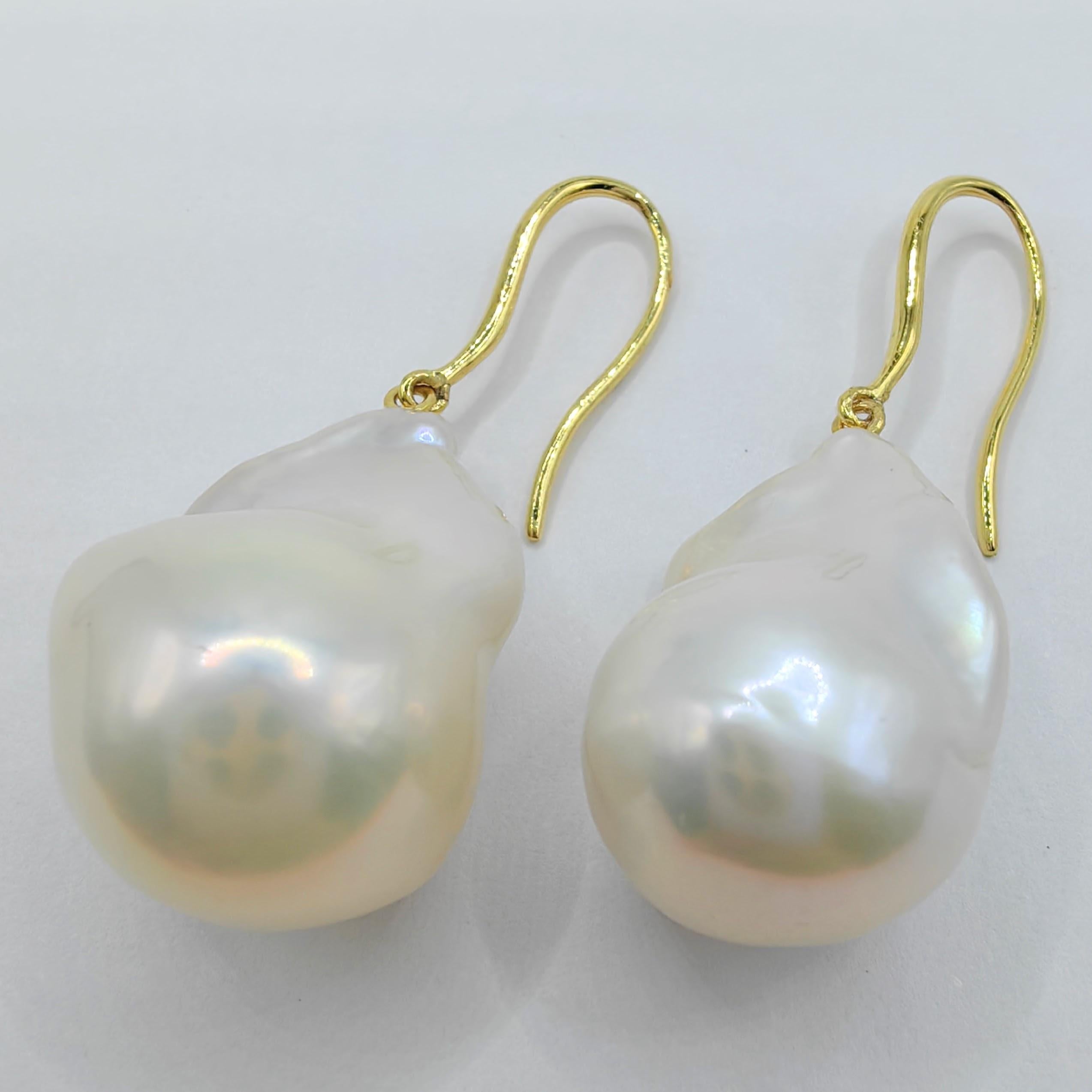 Women's Iridescent White Baroque Pearl Drop Earrings With 18K Yellow Gold French Hooks For Sale