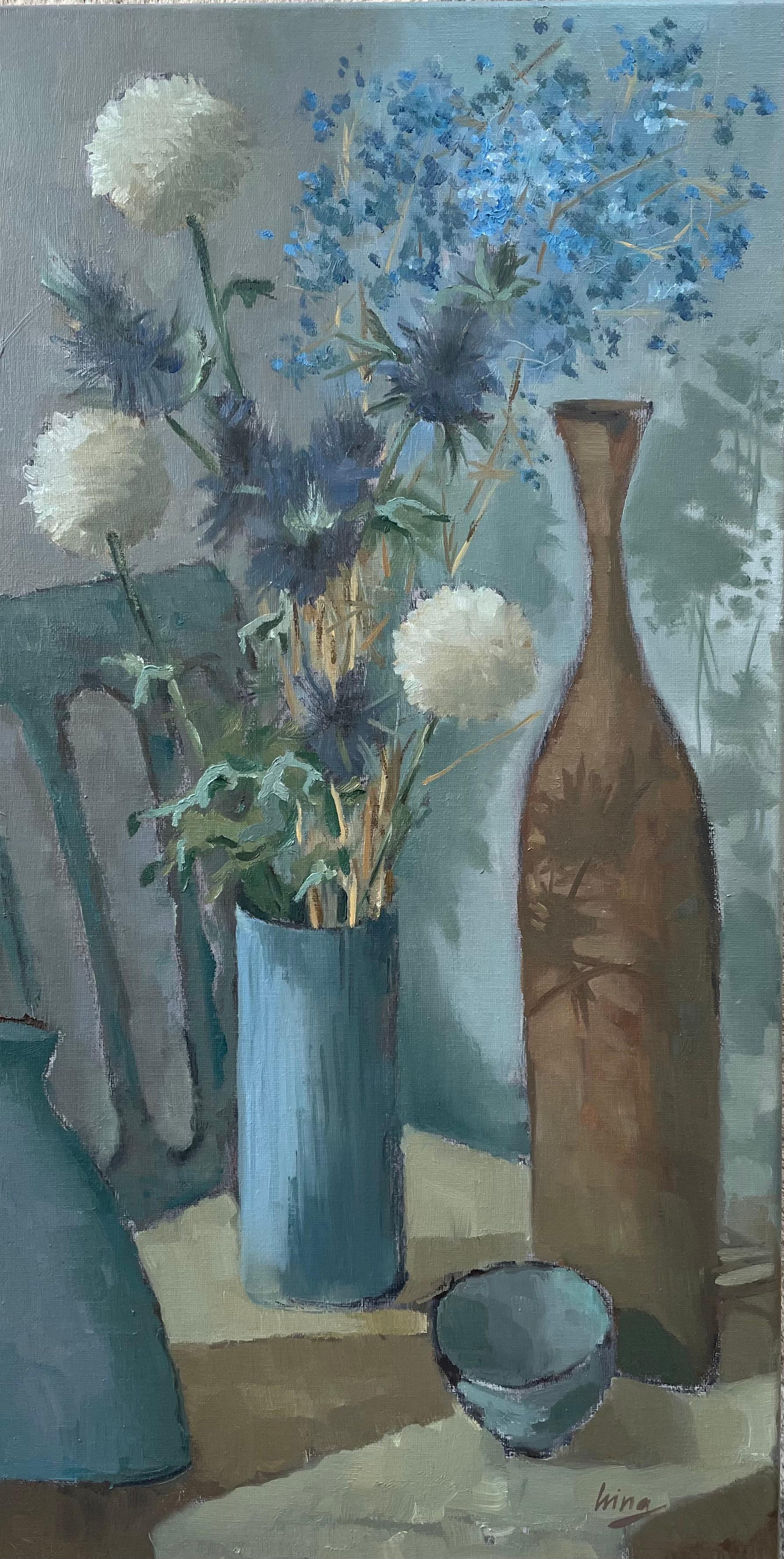 "Blue harmony", vertical, bleu, nature morte, fleurs bleues, nature morte moderne.