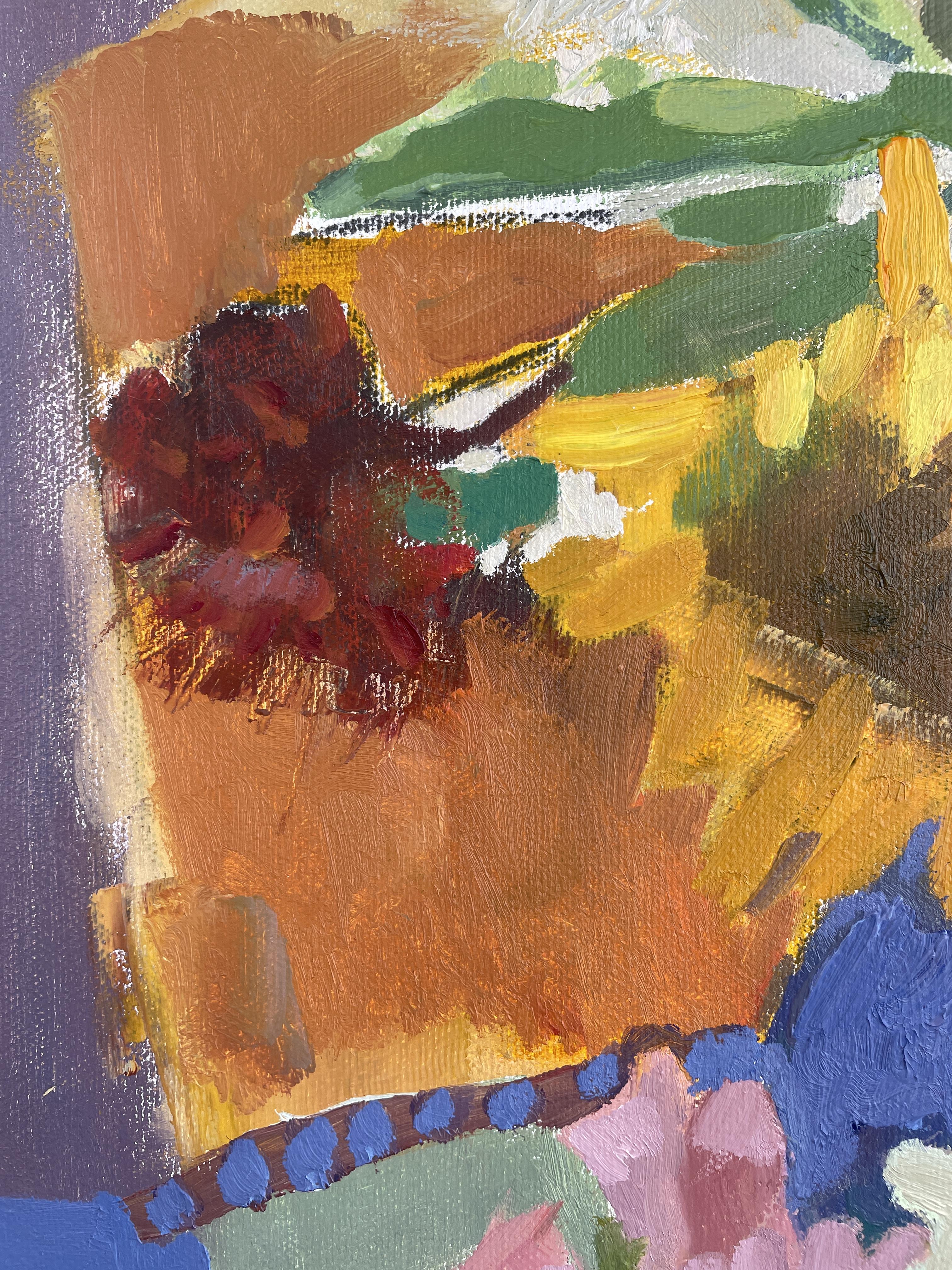 „British Summer“, 2025, Stillleben, vertikal, lebendig, Blumen, Früchte, modern (Grau), Still-Life Painting, von Irina Forrester